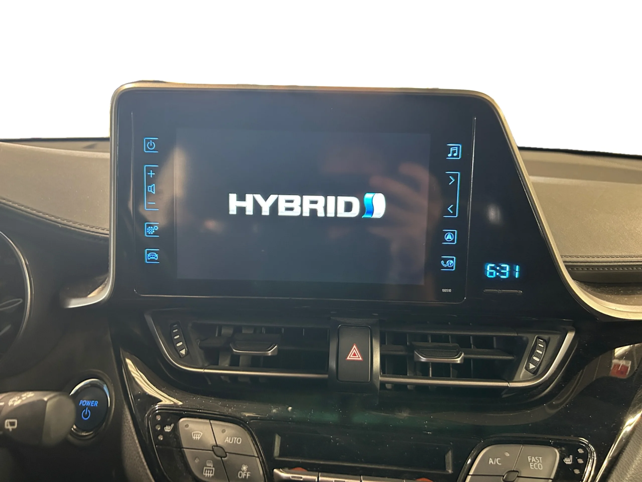 TOYOTA C HR 1.8 125H ADVANCE - Foto 8