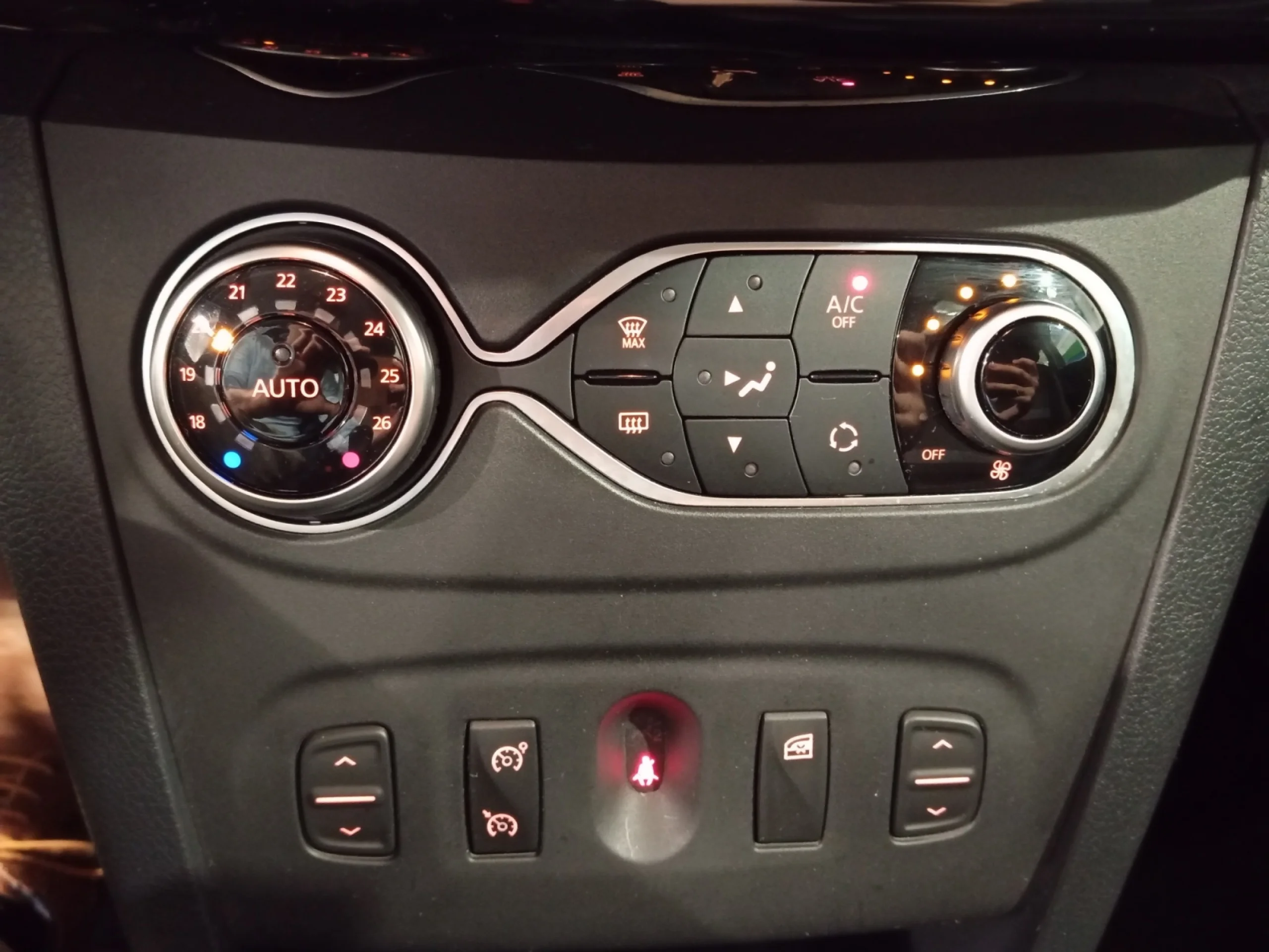 DACIA SANDERO SERIE LIMITADA XPLORE TCE 66KW - Foto 13