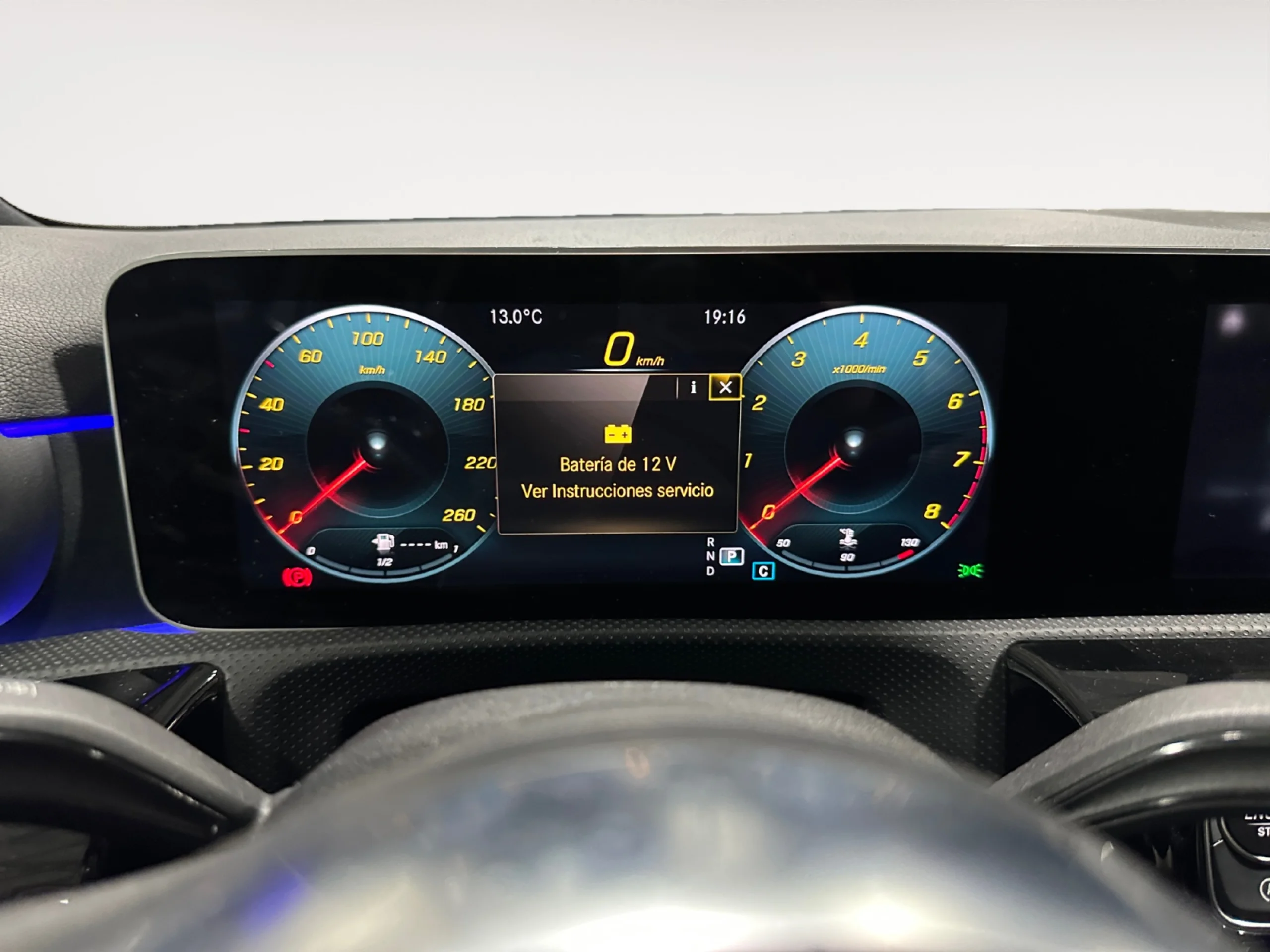 MERCEDES-BENZ CLASE A A 180 - Foto 10