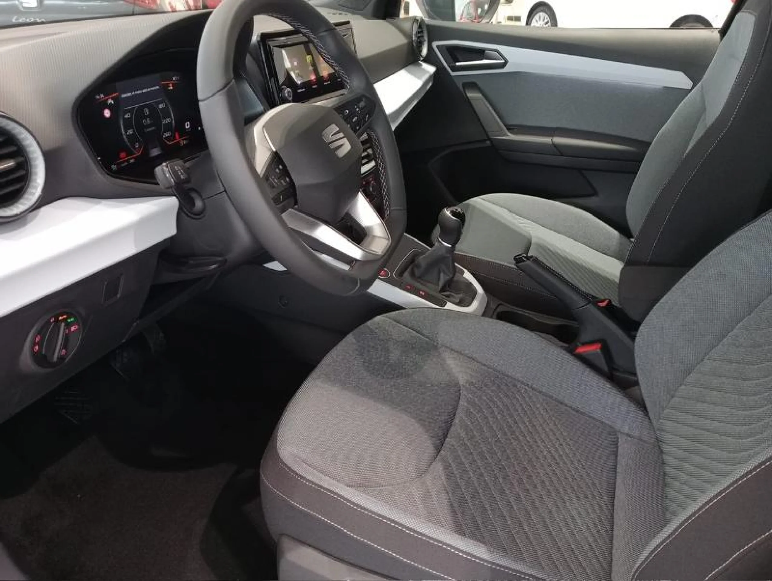 SEAT IBIZA IBIZA 1.0 TSI 85 KW (115 CV) START/STOP SPECIAL EDITION - Foto 3