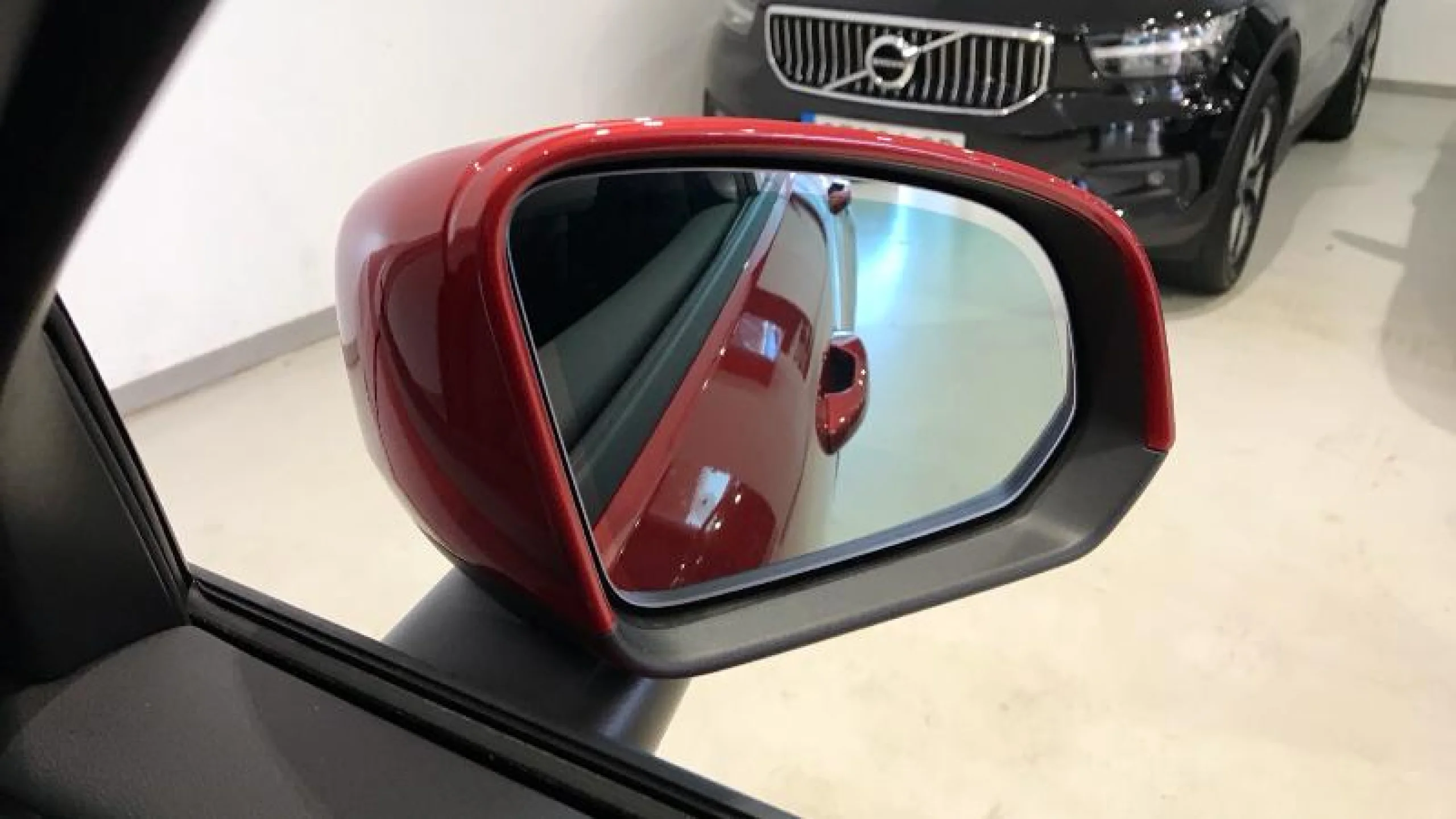 VOLVO XC40 2.0 B3 G CORE AUTO - Foto 19