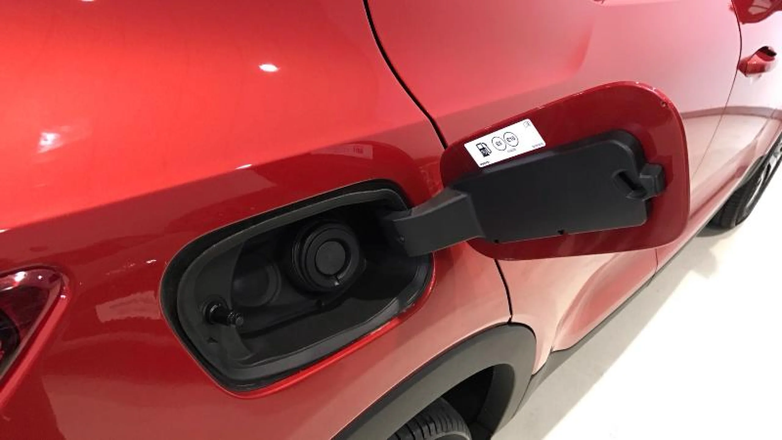 VOLVO XC40 2.0 B3 G CORE AUTO - Foto 20