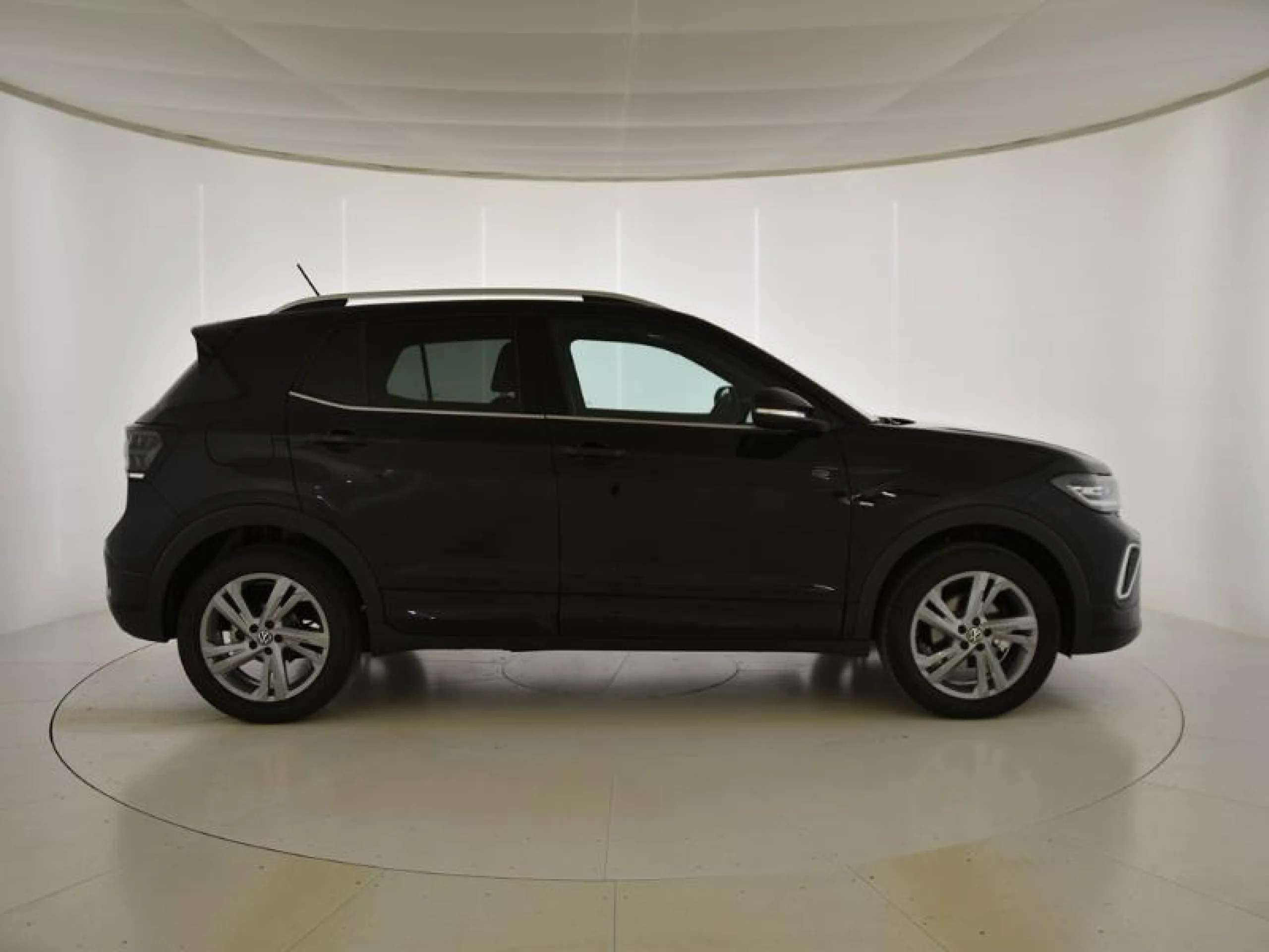 VOLKSWAGEN T CROSS T CROSS R LINE 1.0 TSI 85 KW (115 CV)  6 VEL. - Foto 3