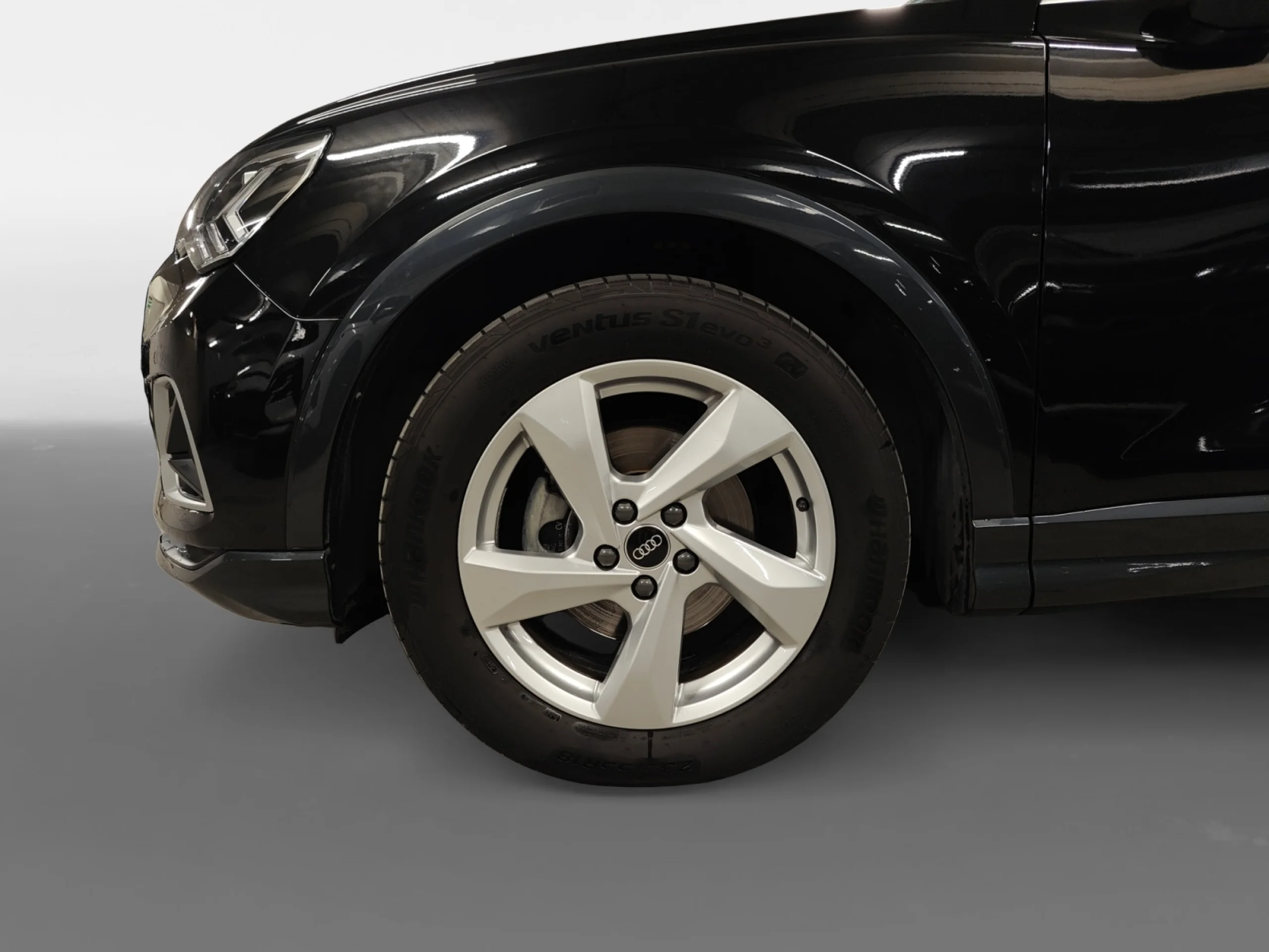 AUDI Q3 ADVANCED 35 TFSI 110KW (150CV) S TRONIC - Foto 8
