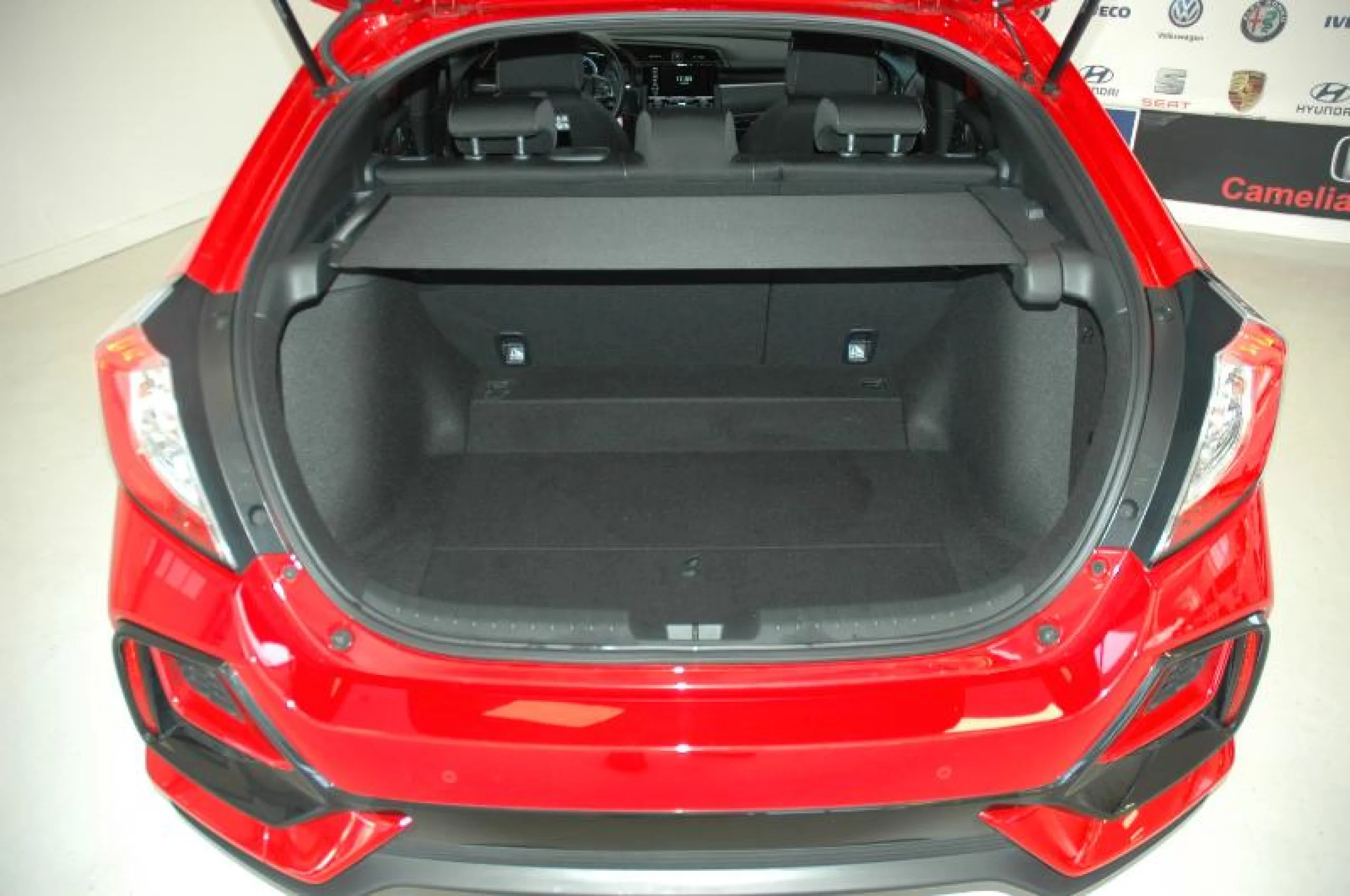 HONDA CIVIC 1.0 I VTEC TURBO ELEGANCE NAV - Foto 17