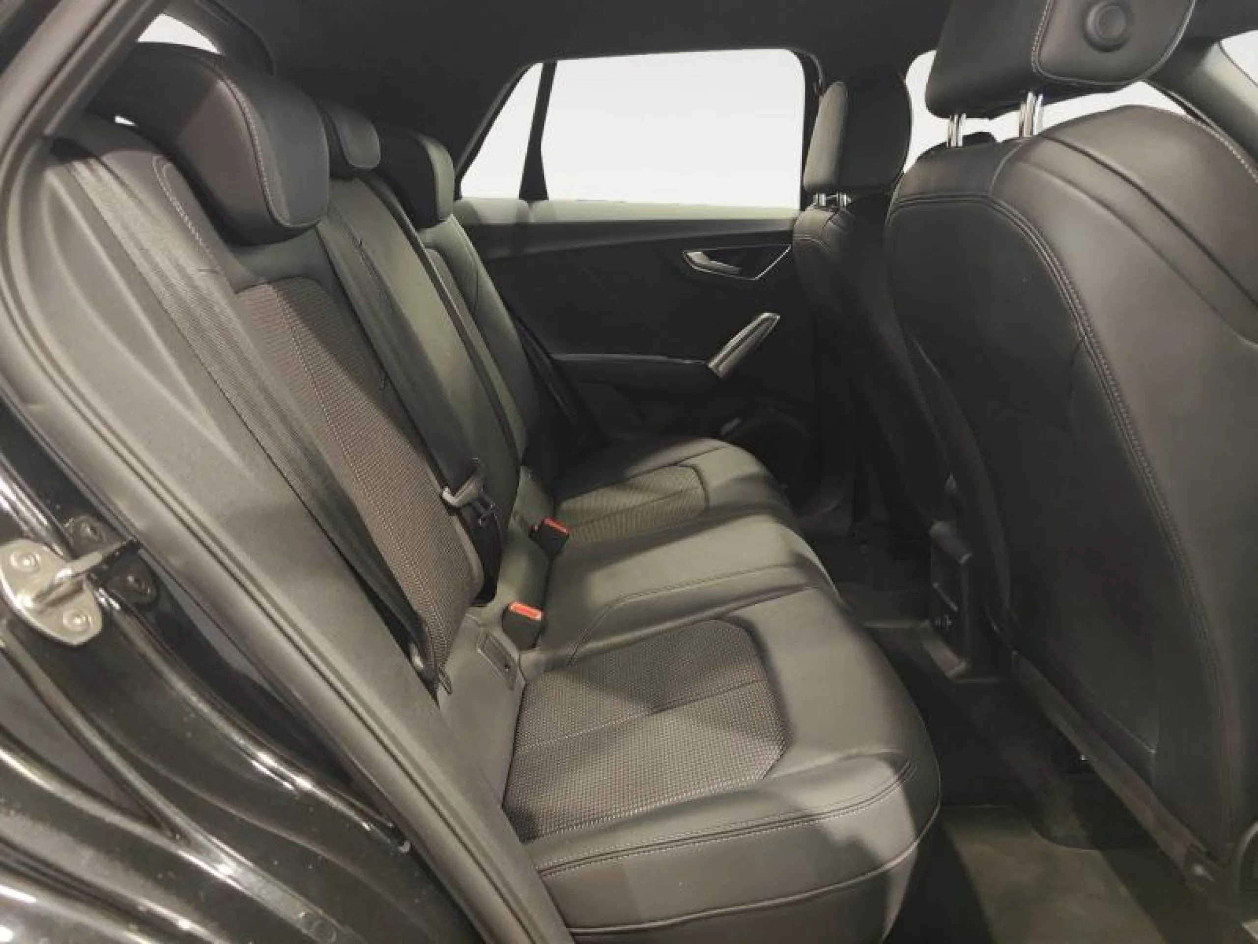 AUDI Q2 ADRENALIN 35 TDI 110KW (150CV) S TRONIC - Foto 6