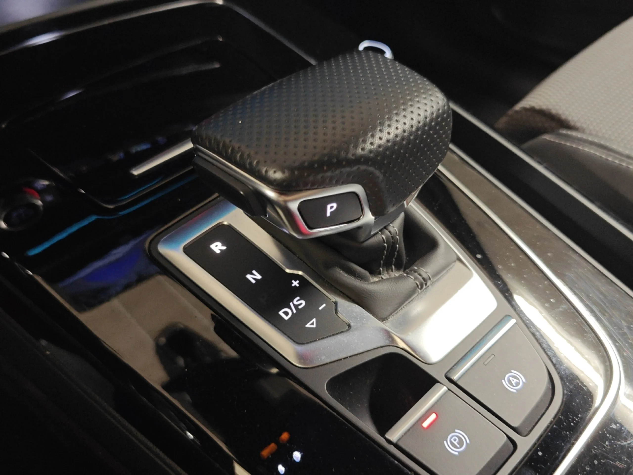 AUDI Q5 SPORTBACK S LINE 35 TDI 120KW S TRONIC - Foto 17