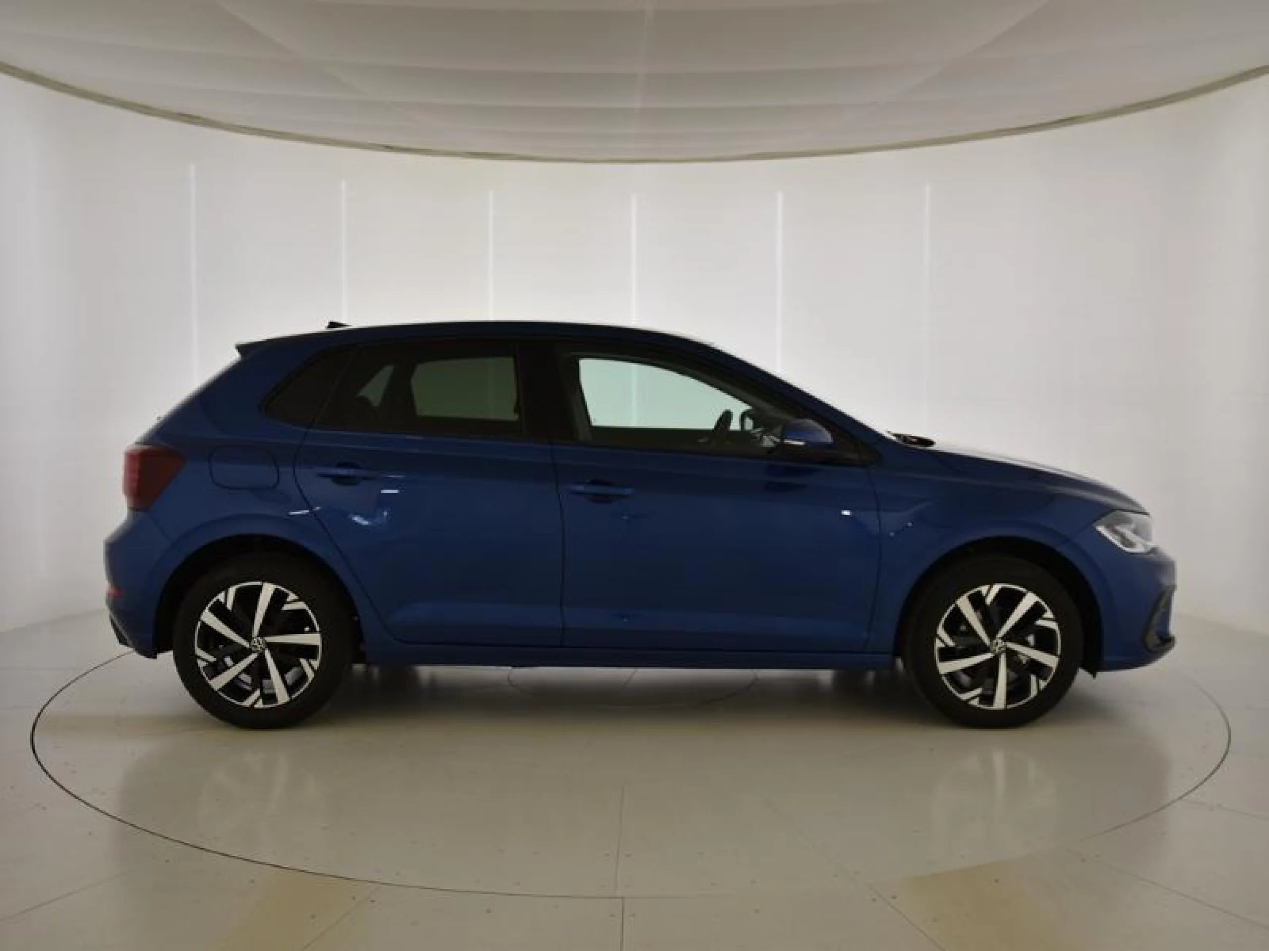 VOLKSWAGEN POLO POLO MÁS  1.0 TSI 70 KW (95 CV)  AUTOMÁTICO DSG 7 VEL. - Foto 3