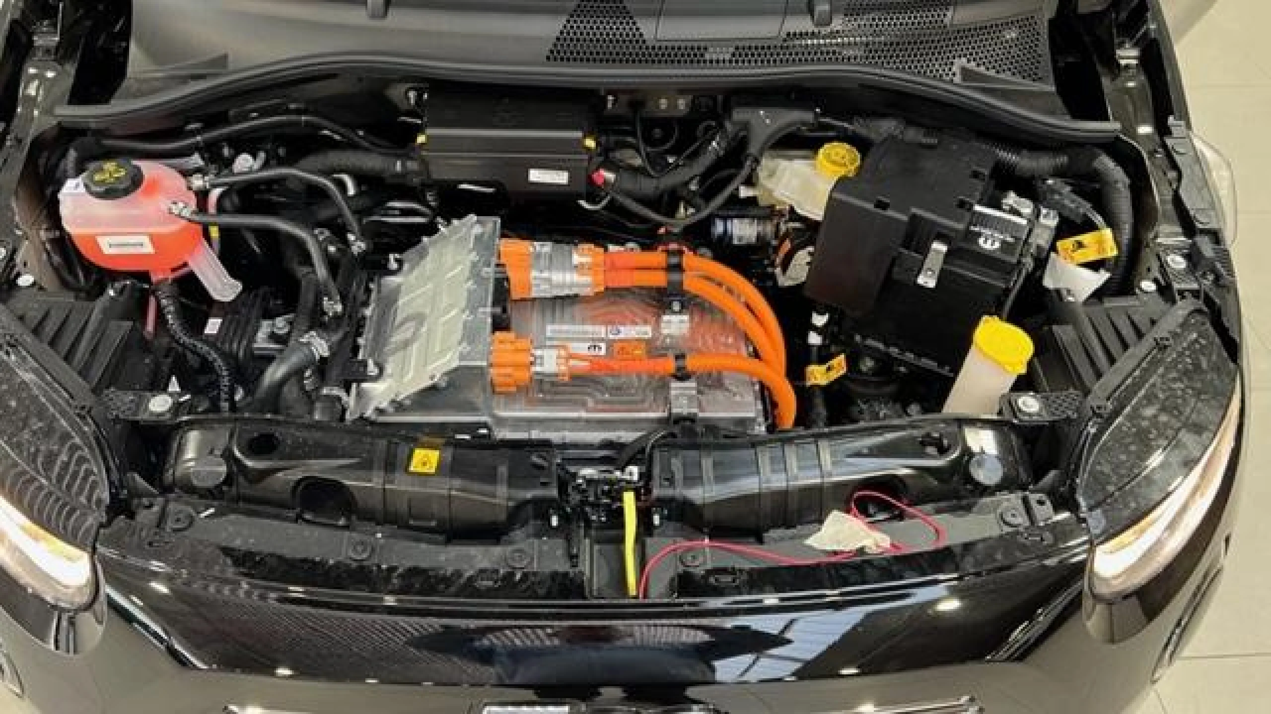 FIAT 500 MONOTRIM HB 320KM 85KW (118CV) - Foto 16