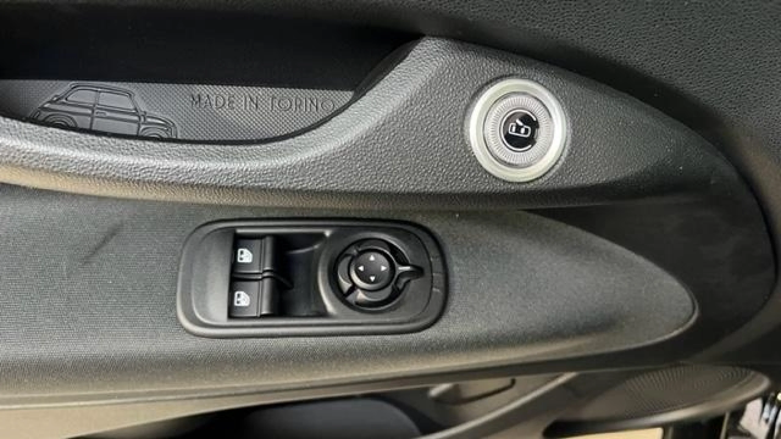 FIAT 500 MONOTRIM HB 320KM 85KW (118CV) - Foto 17