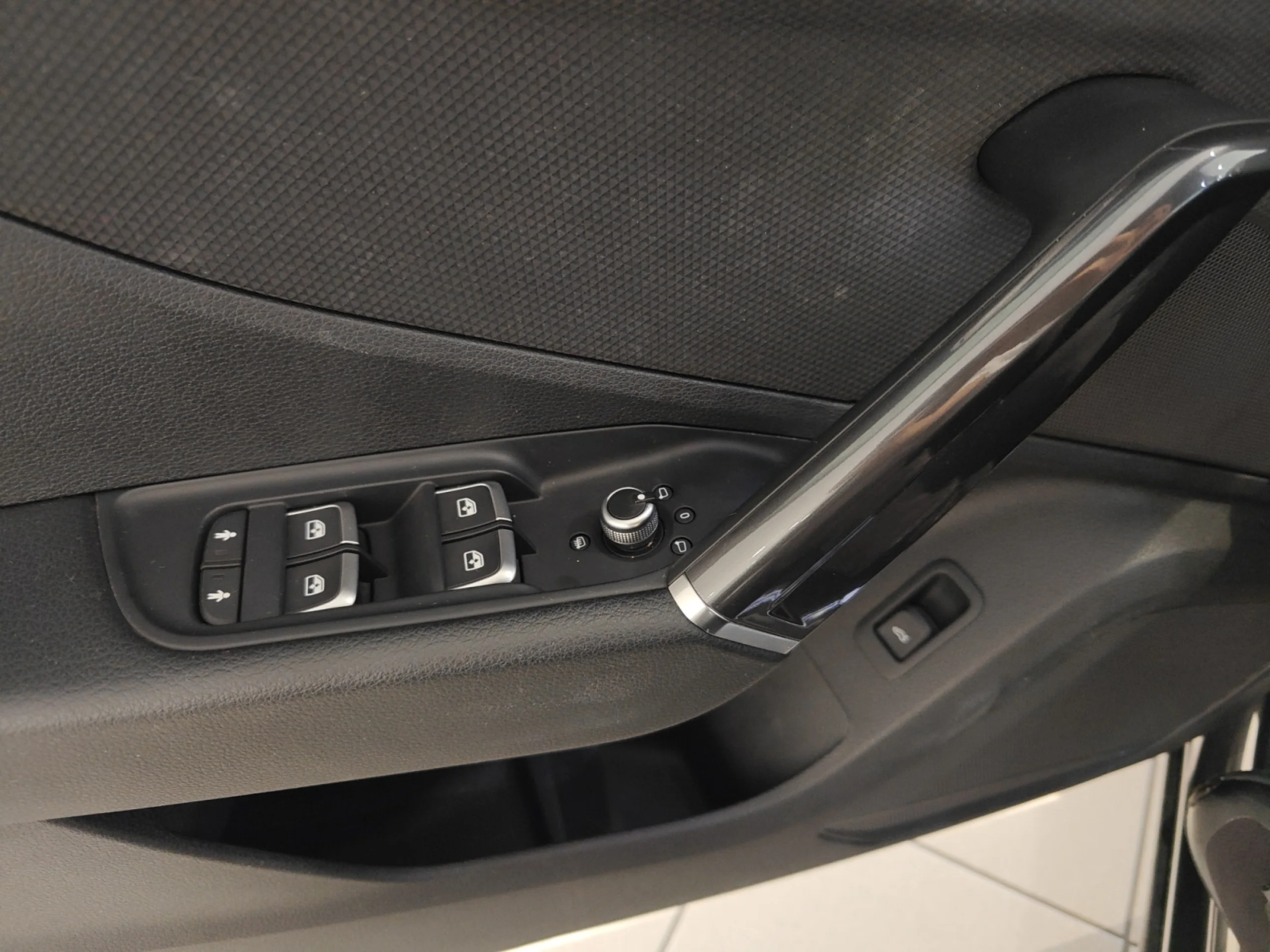 AUDI Q2 ADRENALIN 35 TDI 110KW (150CV) S TRONIC - Foto 11