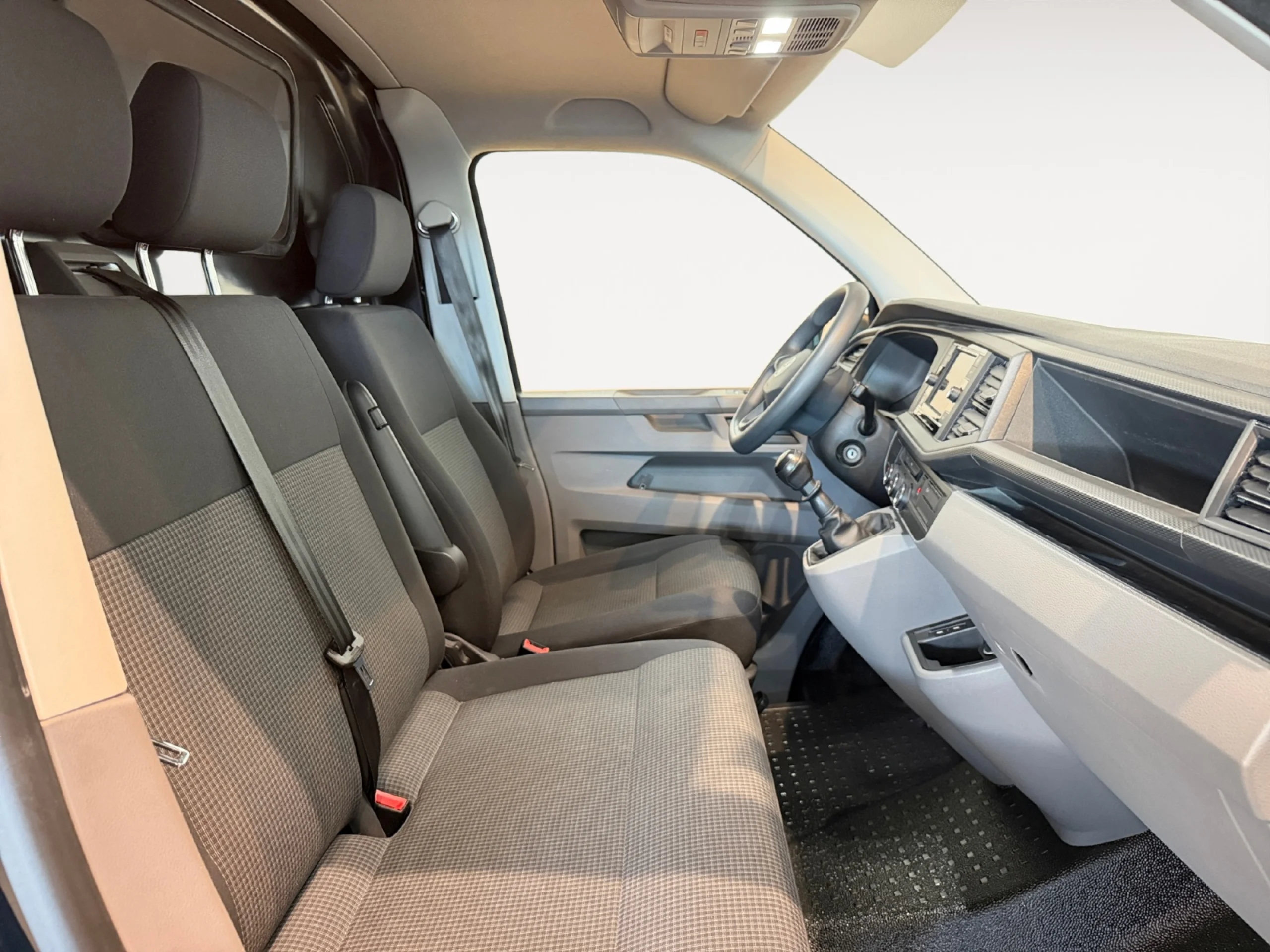 VOLKSWAGEN TRANSPORTER TRANSPORTER FURGON 2.0 TDI BMT LARGA 81KW - Foto 5