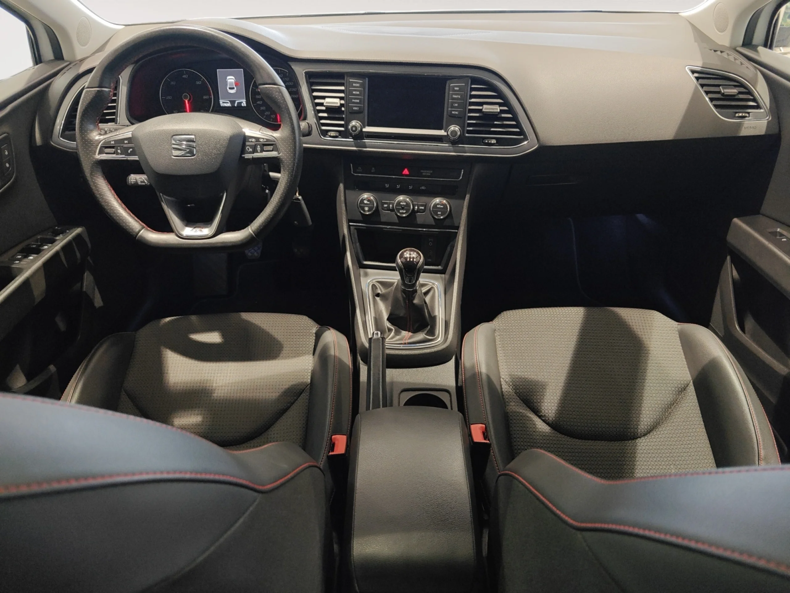 SEAT LEON 2.0 TDI 150CV ST&SP FR - Foto 4