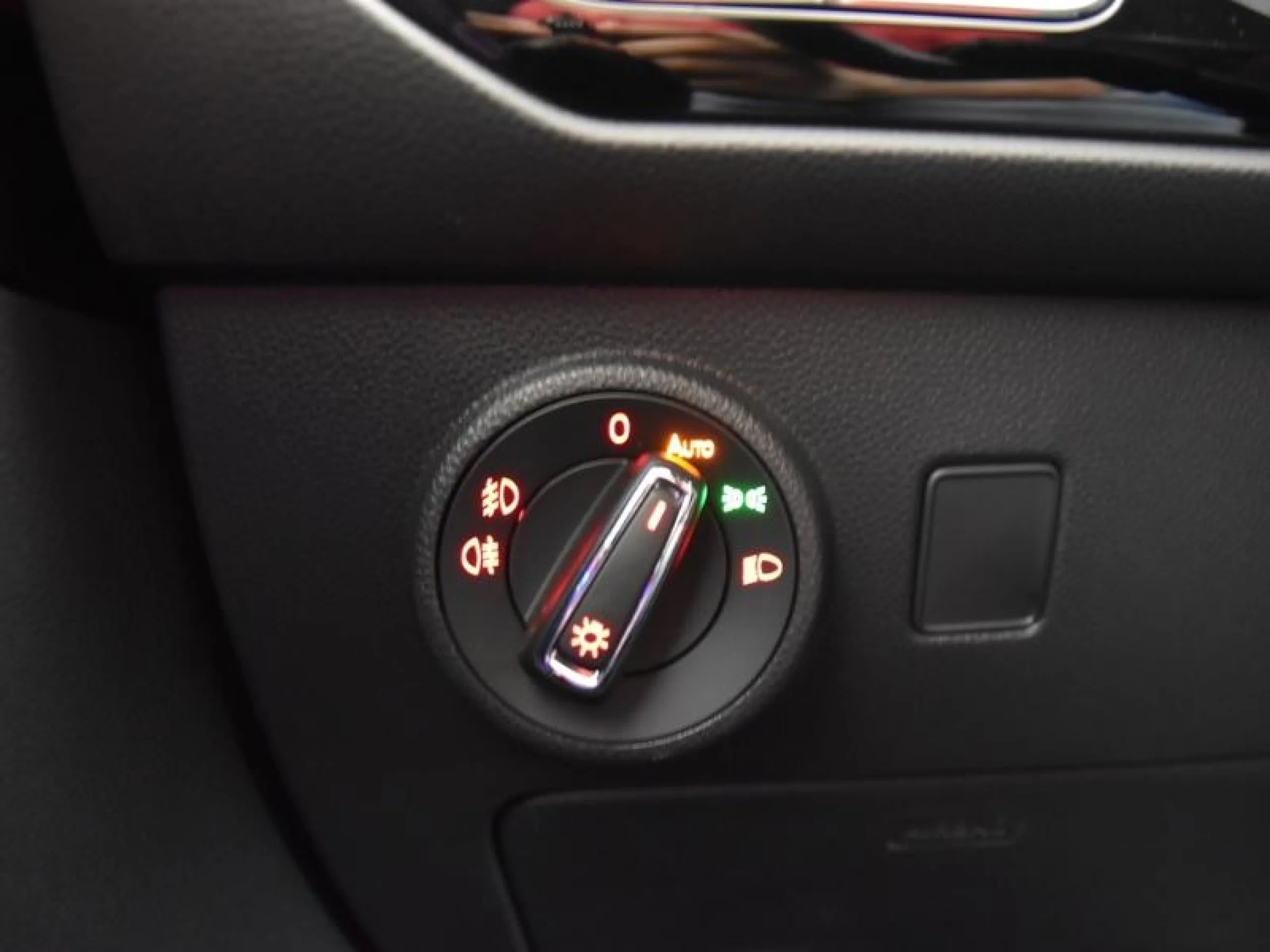 SEAT ATECA 2.0 TDI 140KW (190CV) DSG S&S FR EDITION - Foto 19