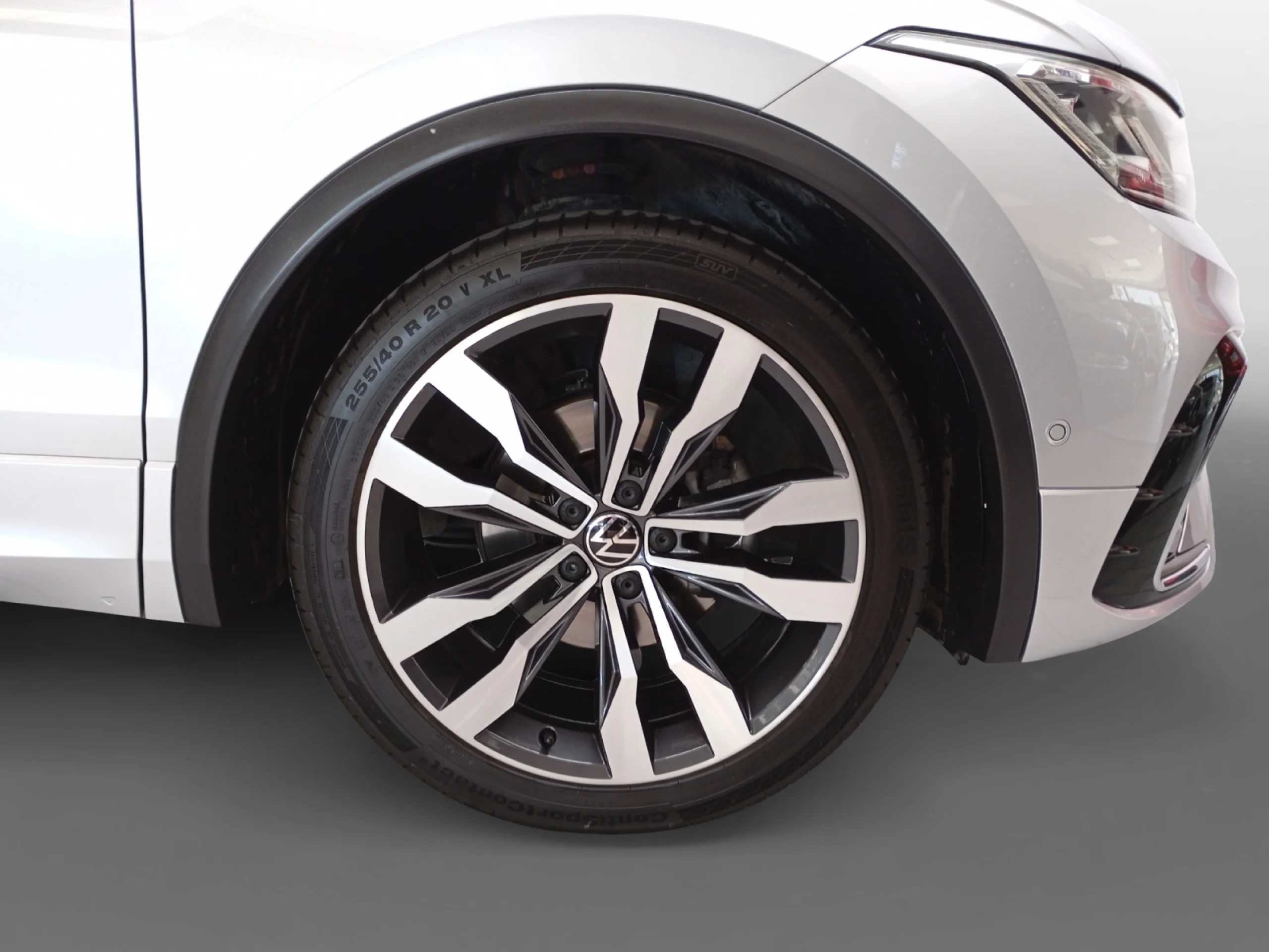 VOLKSWAGEN TIGUAN R LINE 2.0 TDI 110KW (150CV) DSG - Foto 8