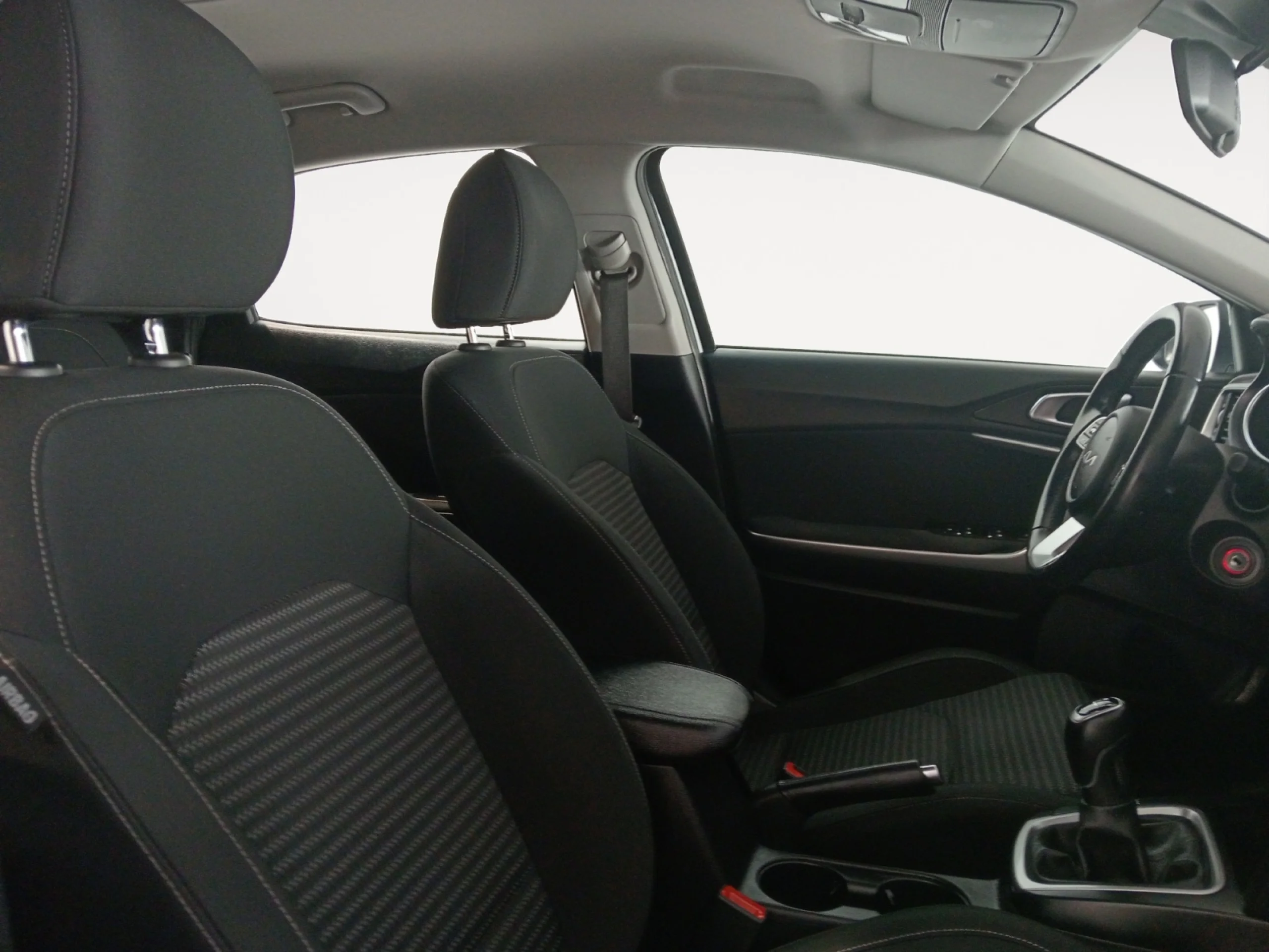 KIA XCEED 1.0 T GDI TECH 88KW (120CV) - Foto 5