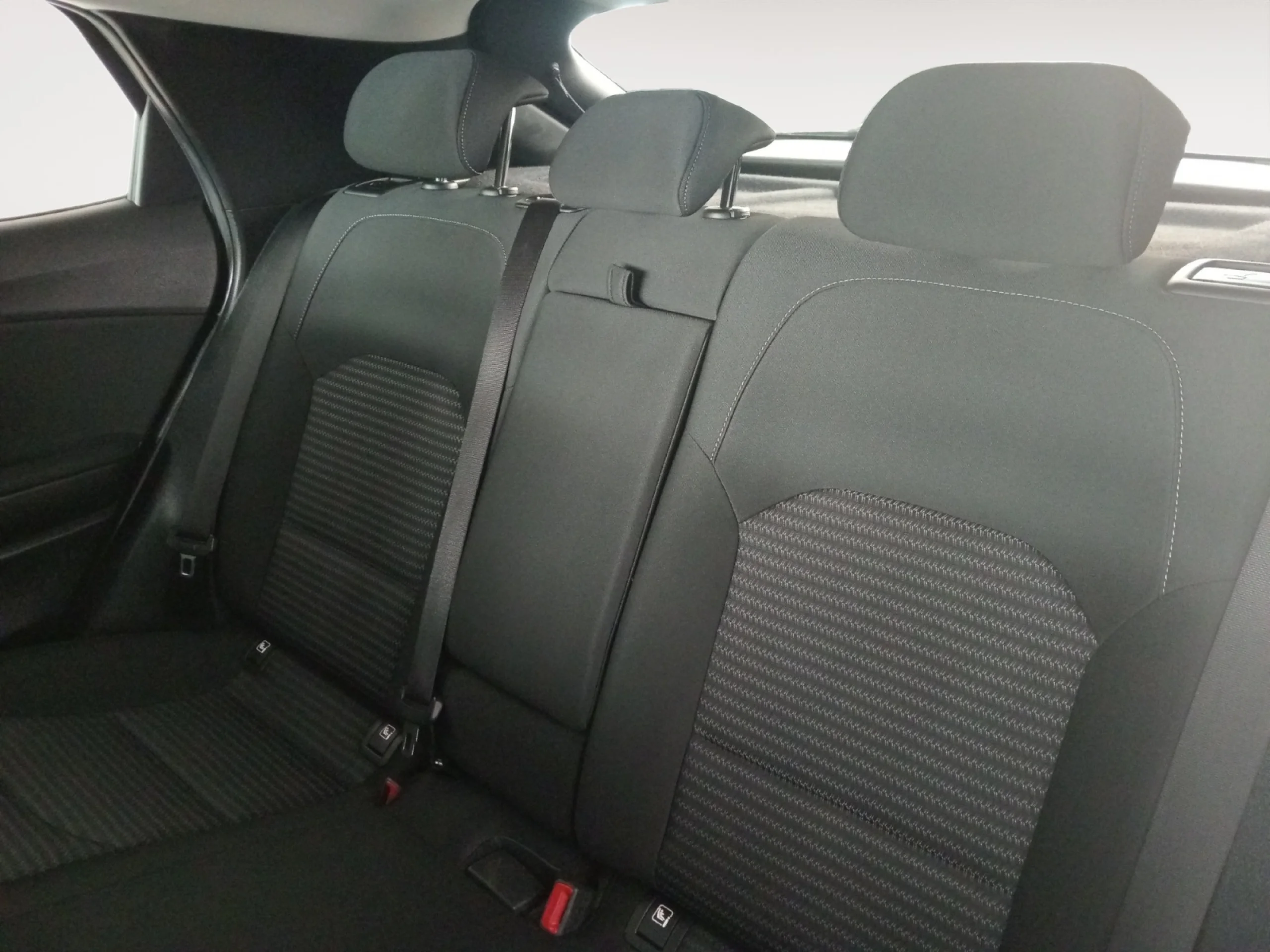 KIA XCEED 1.0 T GDI TECH 88KW (120CV) - Foto 6