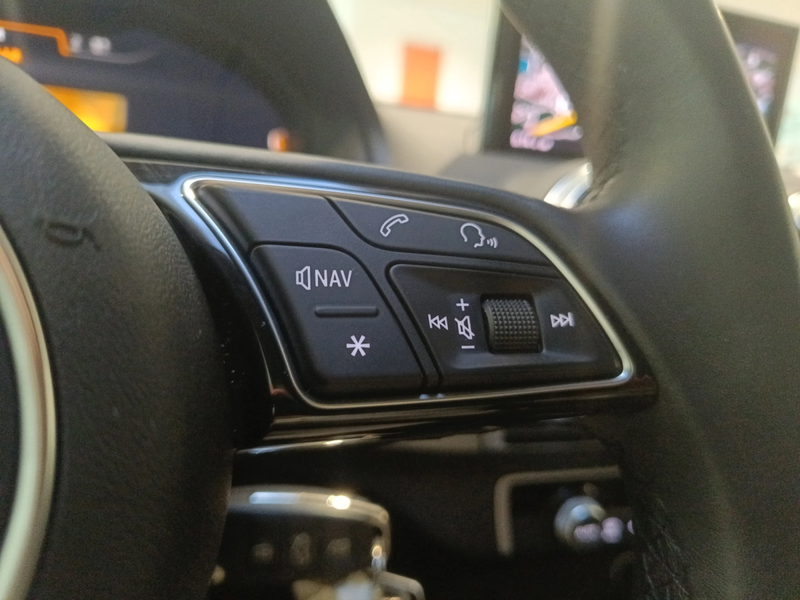 AUDI Q2 S LINE 30 TDI 85KW (116CV) S TRONIC - Foto 9