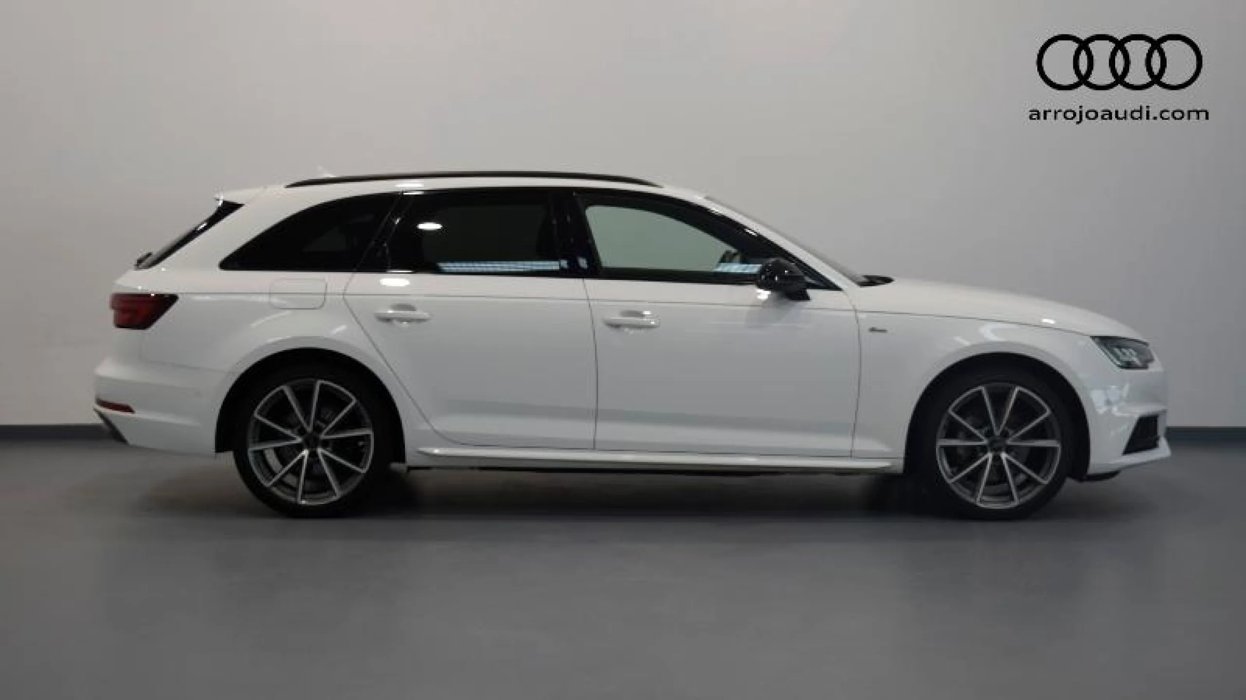 AUDI A4 AVANT 3.0 TDI 218CV Q S TR BLACK LINE ED - Foto 3