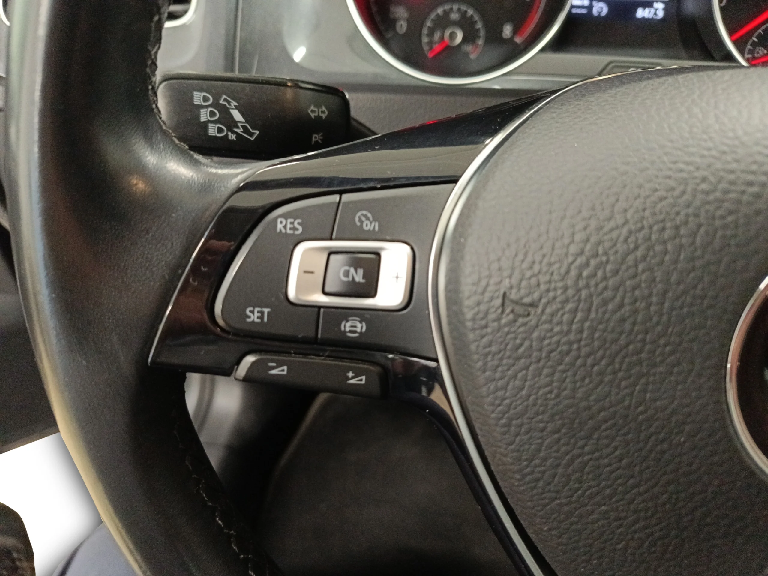 VOLKSWAGEN GOLF READY2GO 1.0 TSI 85KW (115CV) - Foto 11