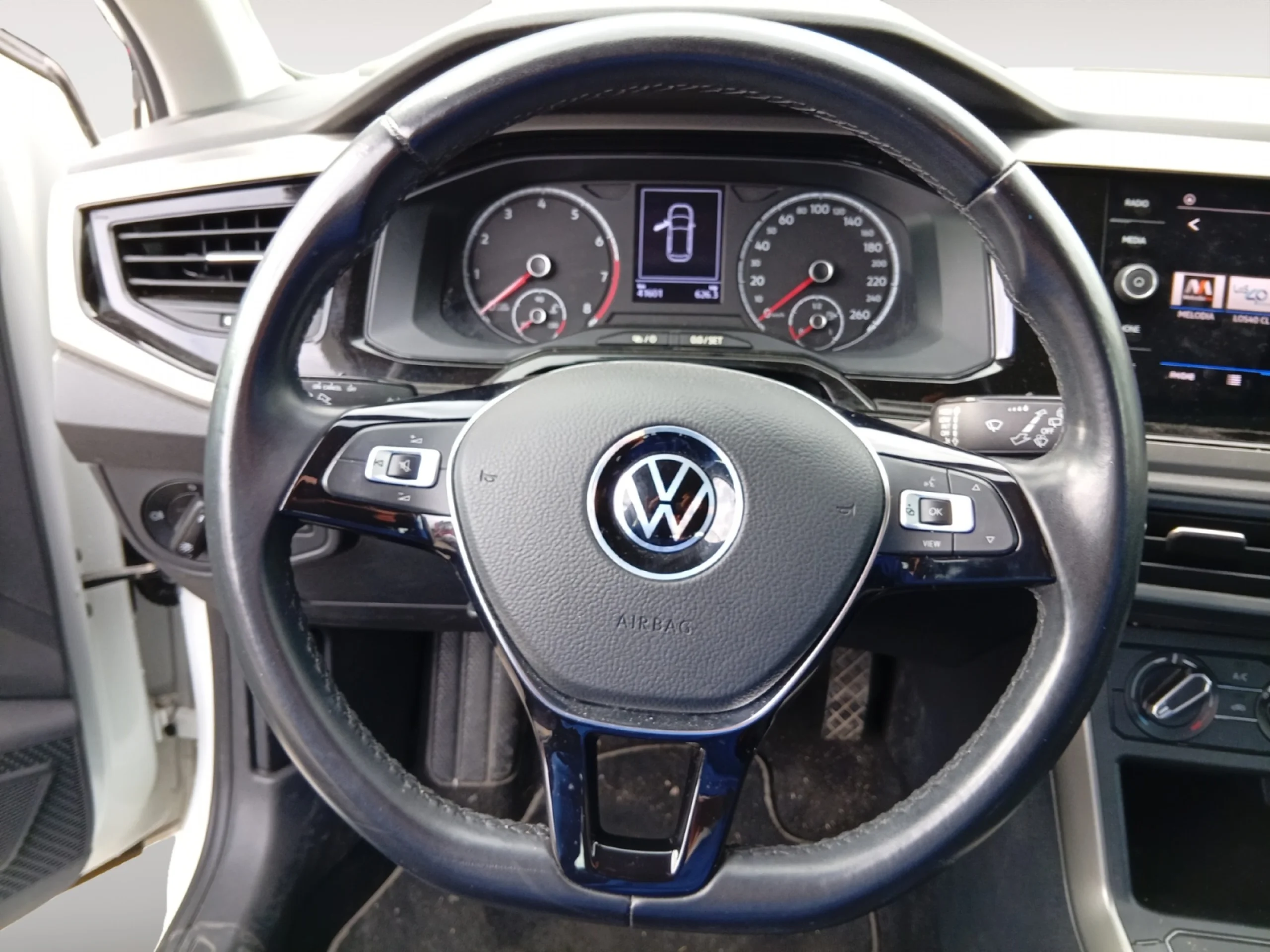 VOLKSWAGEN POLO ADVANCE 1.0 TSI 70KW (95CV) - Foto 11