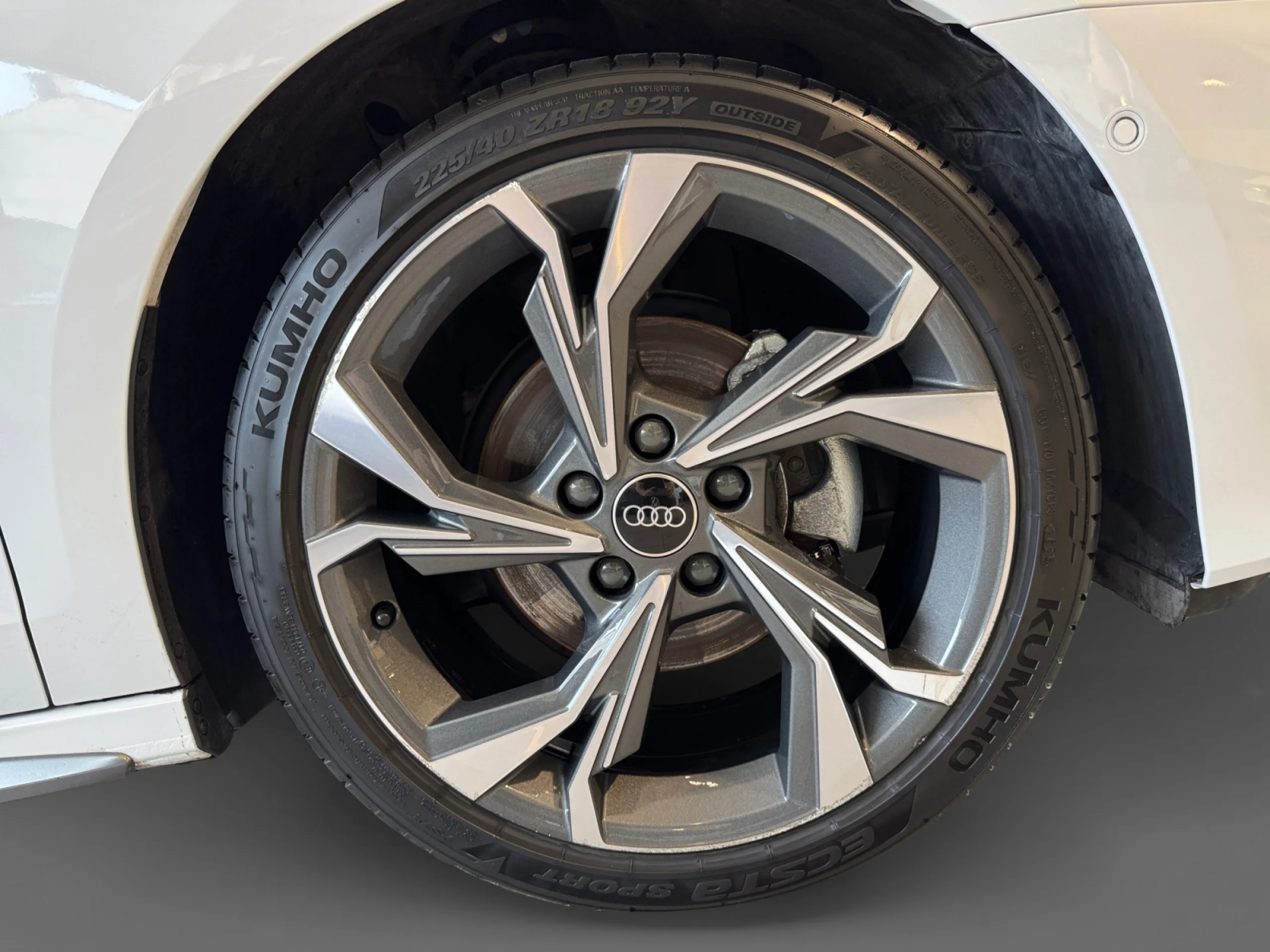 AUDI A3 SEDAN S LINE 35 TFSI 110KW S TRONIC - Foto 8