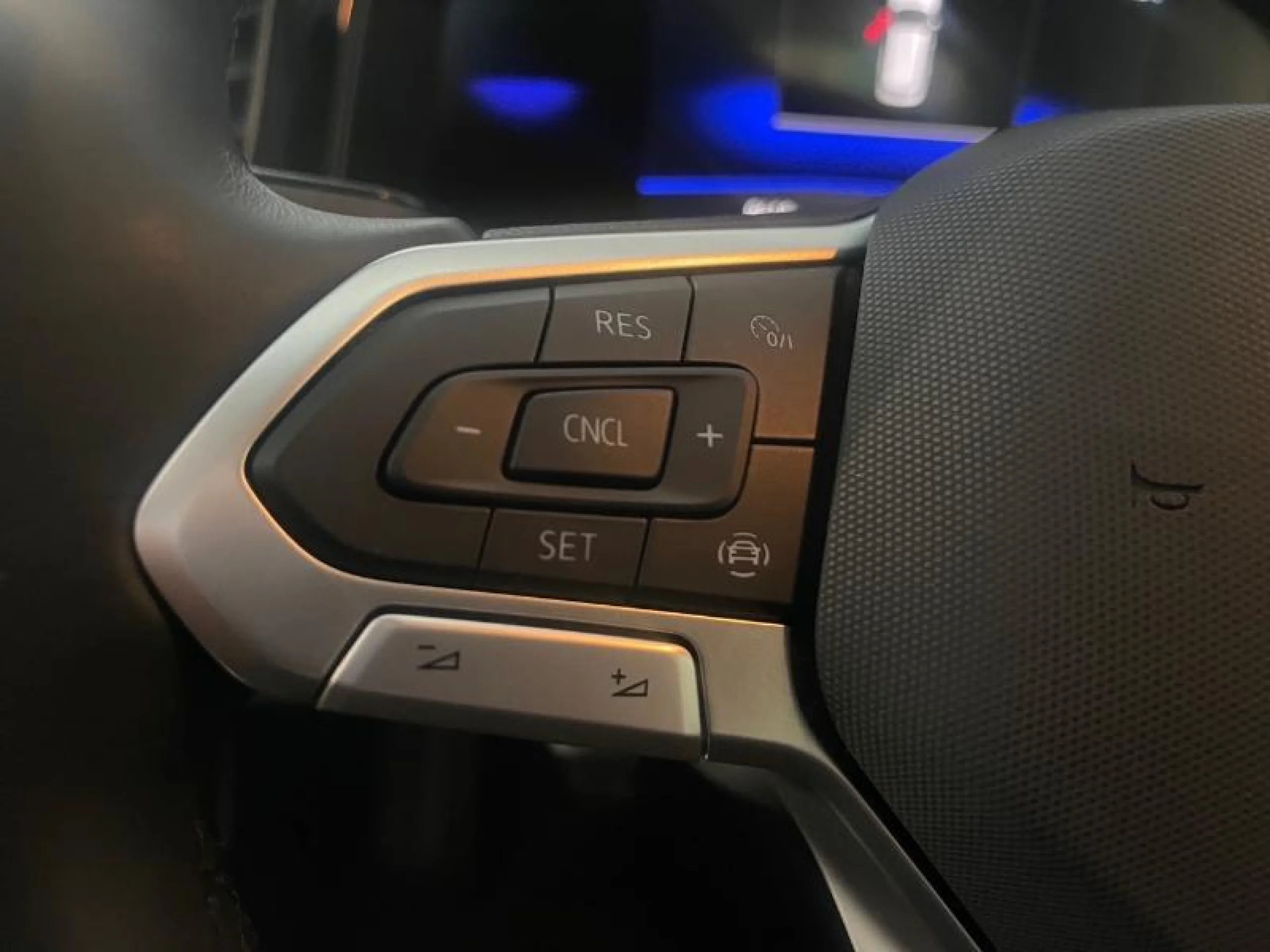 VOLKSWAGEN POLO LIFE 1.0 TSI 70KW (95CV) - Foto 9