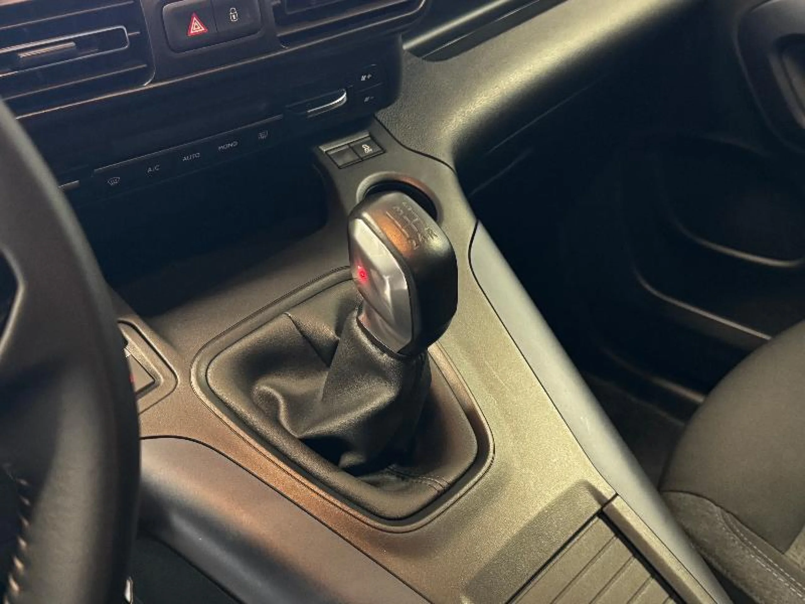 PEUGEOT Rifter 1.5 HDI ALLURE - Foto 12