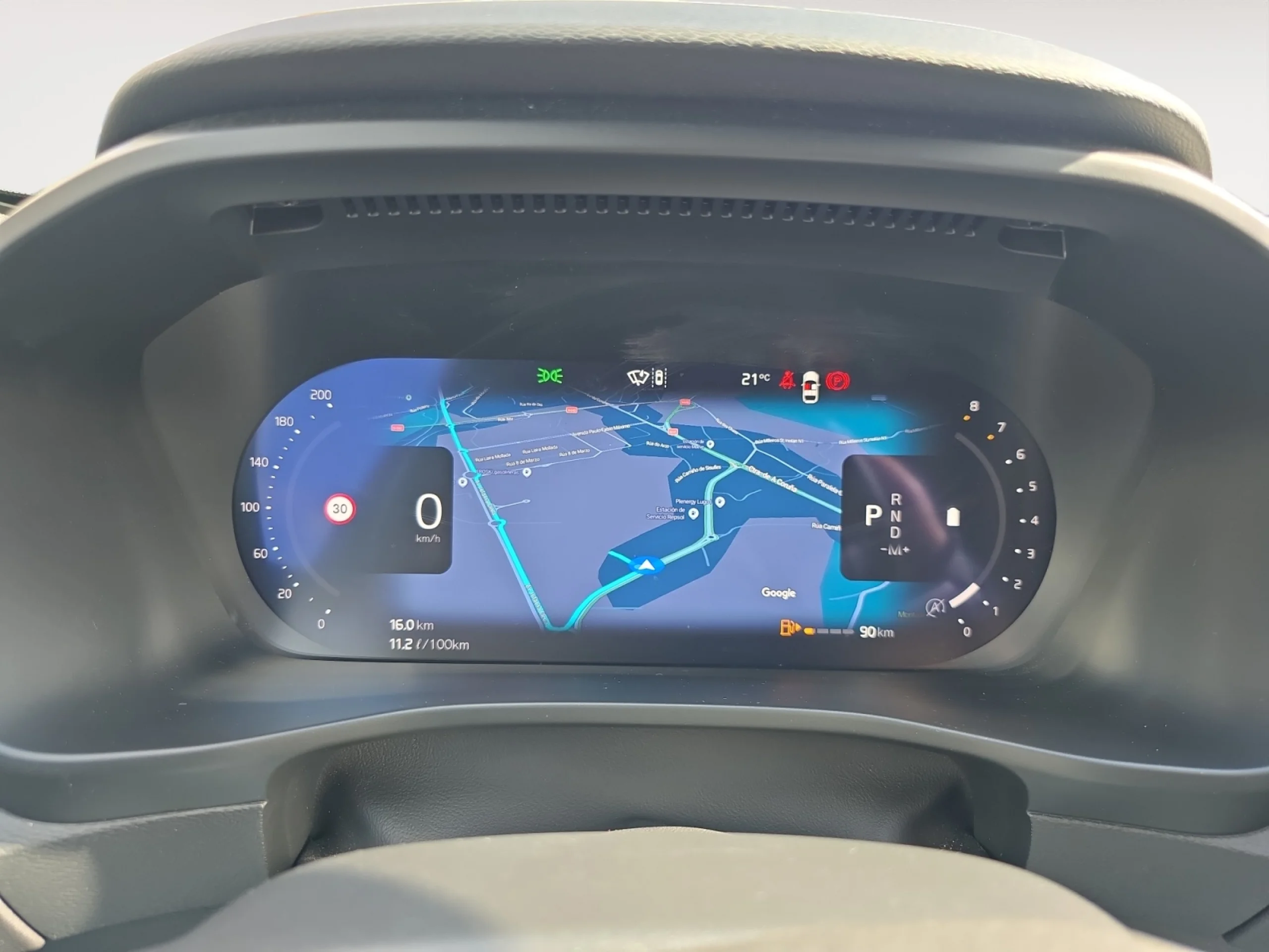 VOLVO XC40 2.0 B3 G CORE AUTO - Foto 7