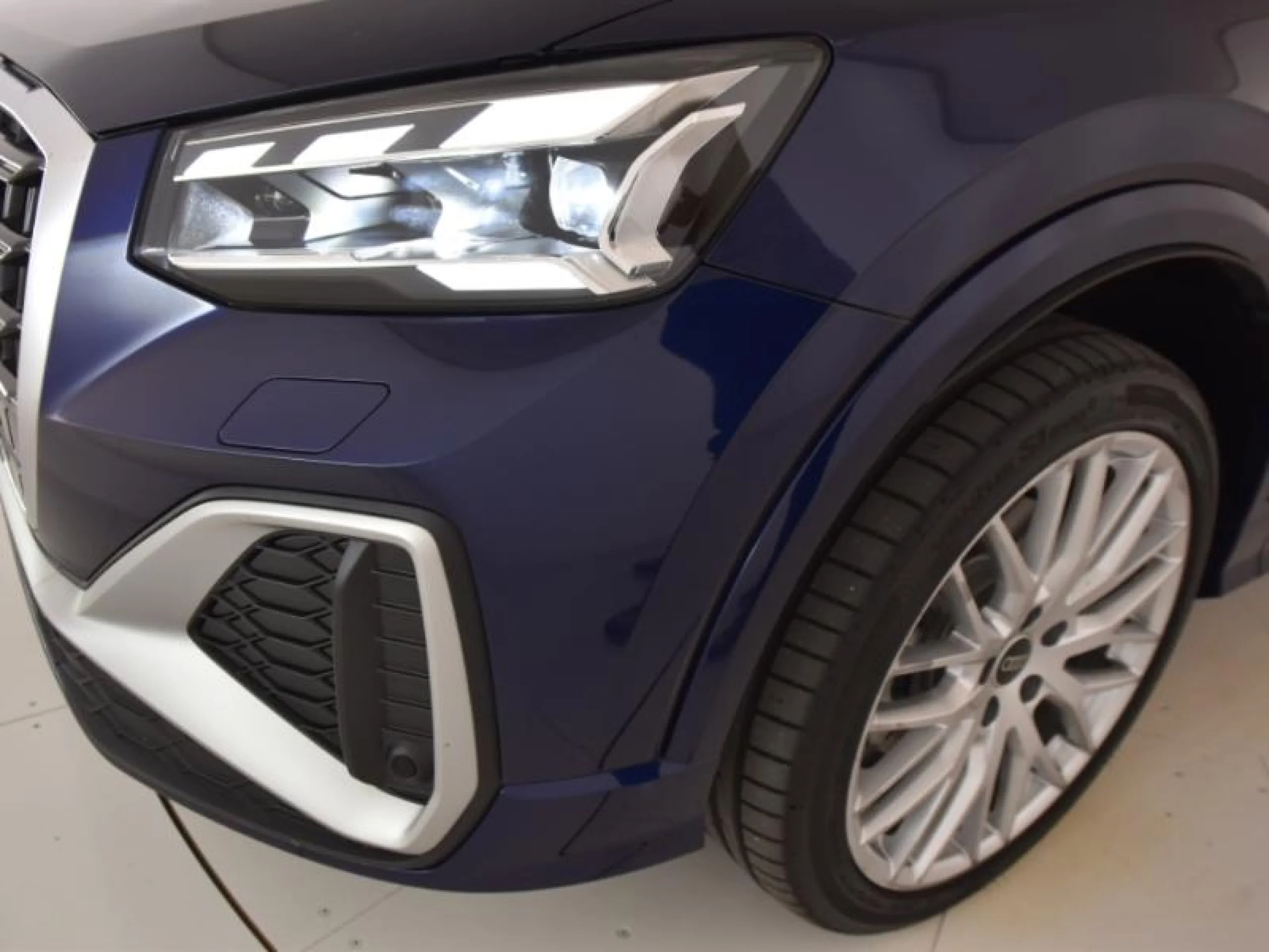AUDI Q2 ADRENALIN 35 TDI 110KW (150CV) S TRONIC - Foto 23