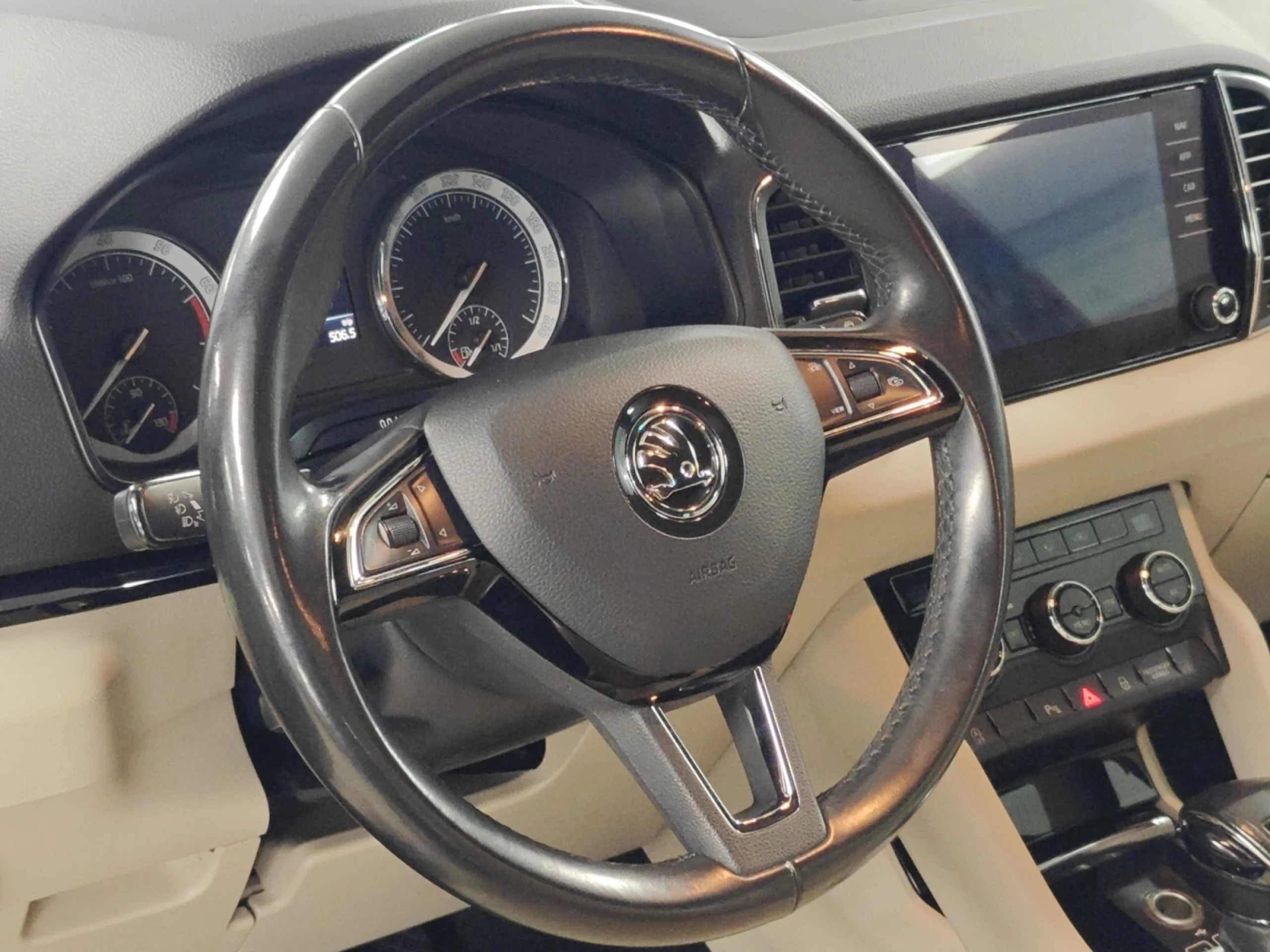 SKODA KAROQ 1.5 TSI 110KW (150CV) DSG ACT STYLE - Foto 9