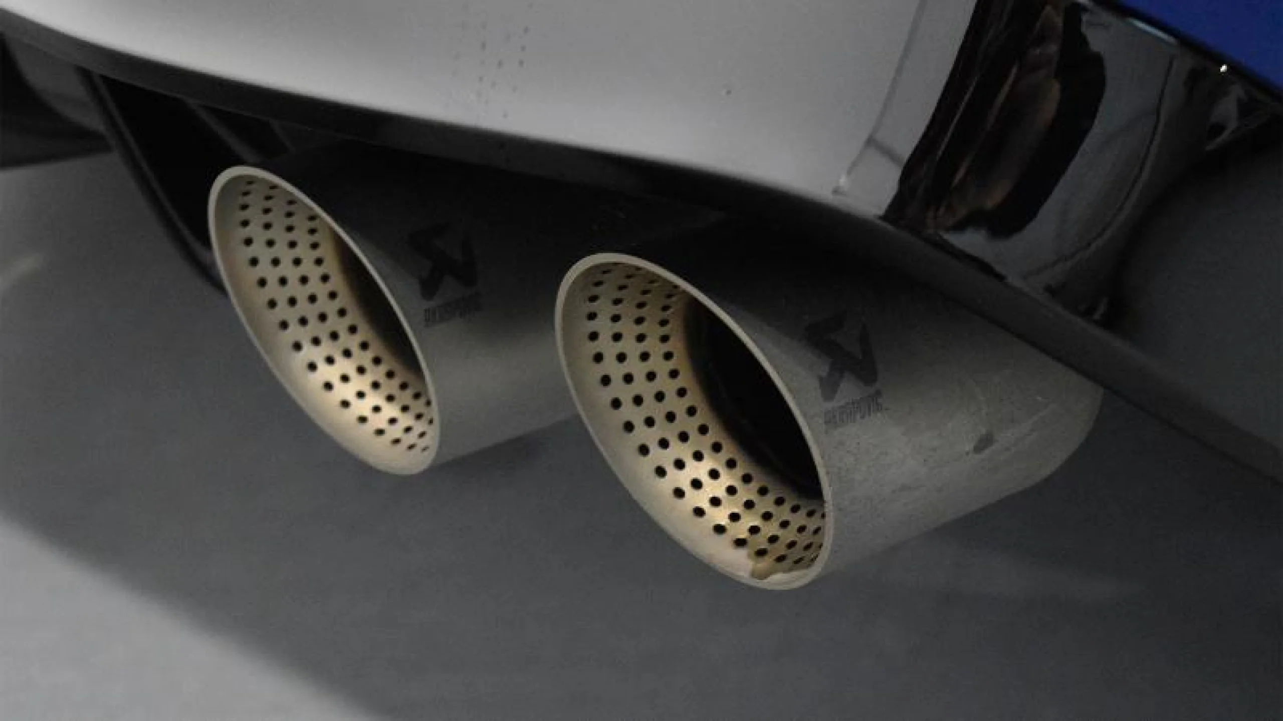 VOLKSWAGEN GOLF R 2.0 TSI 235KW (320CV) 4MOTION DSG - Foto 16