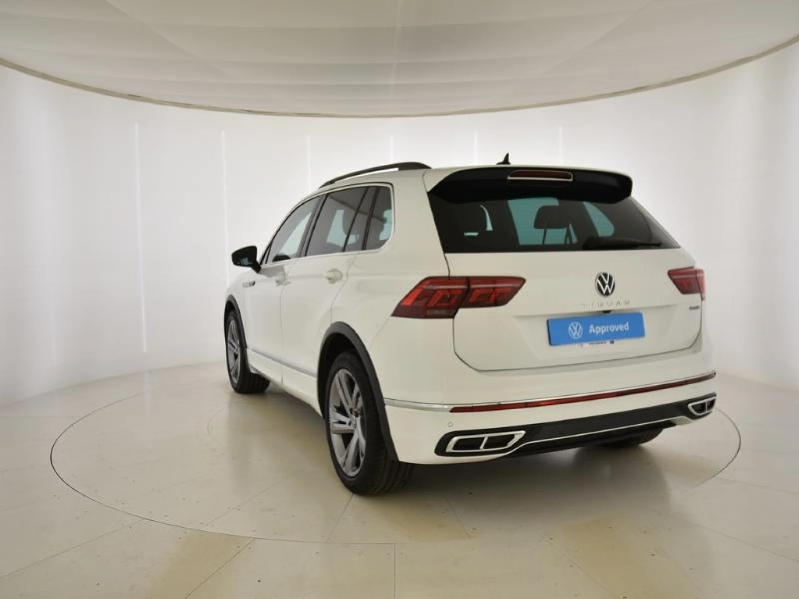 VOLKSWAGEN TIGUAN R LINE 2.0 TDI 110KW (150CV) DSG 4MOTION - Foto 2