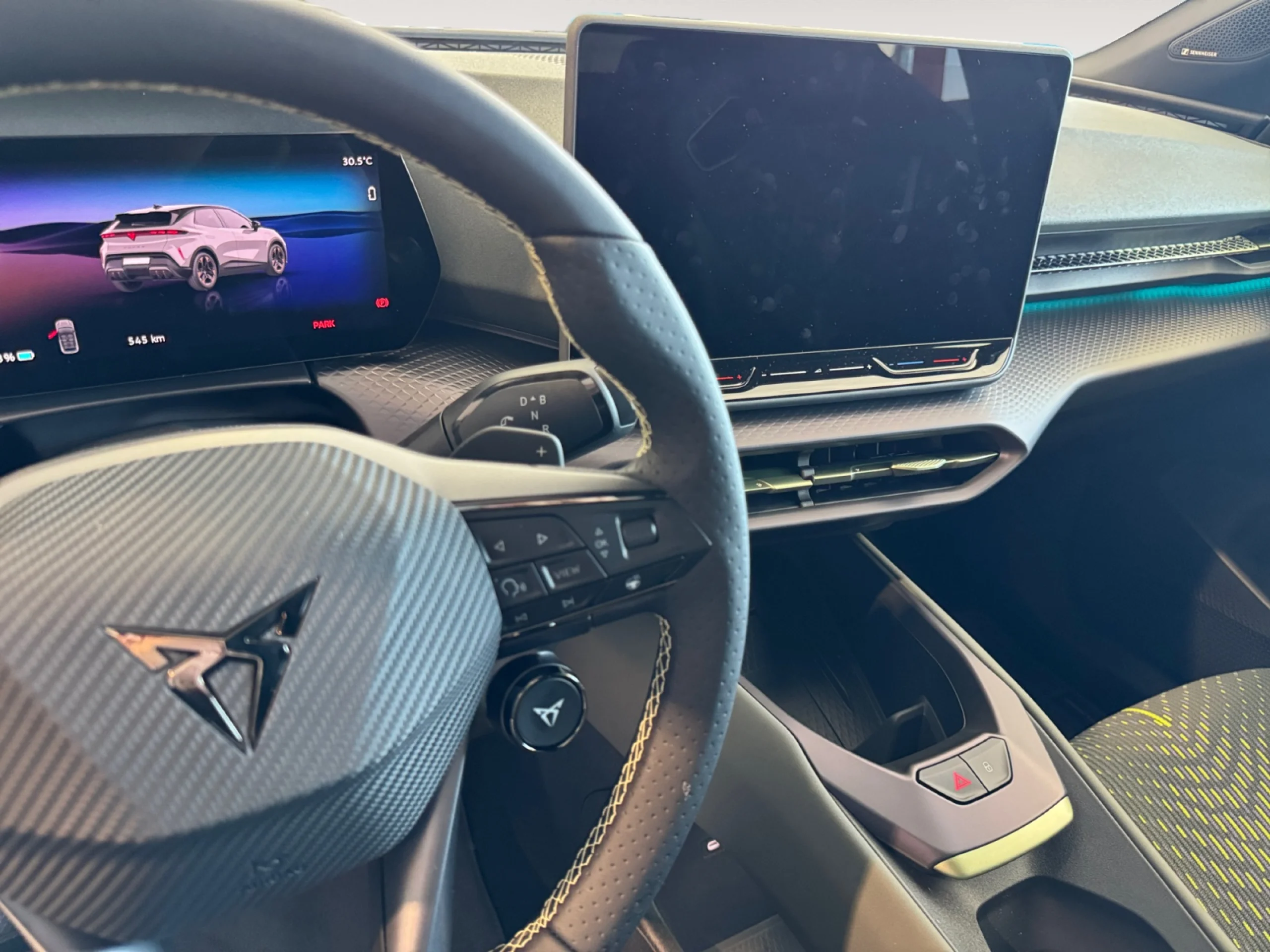 CUPRA RAVAL RAVAL VZ 51,5 KWH / 166KW 166 KW (226 CV) 51,5 KWH EXTREME LAUNCH EDITION - Foto 10