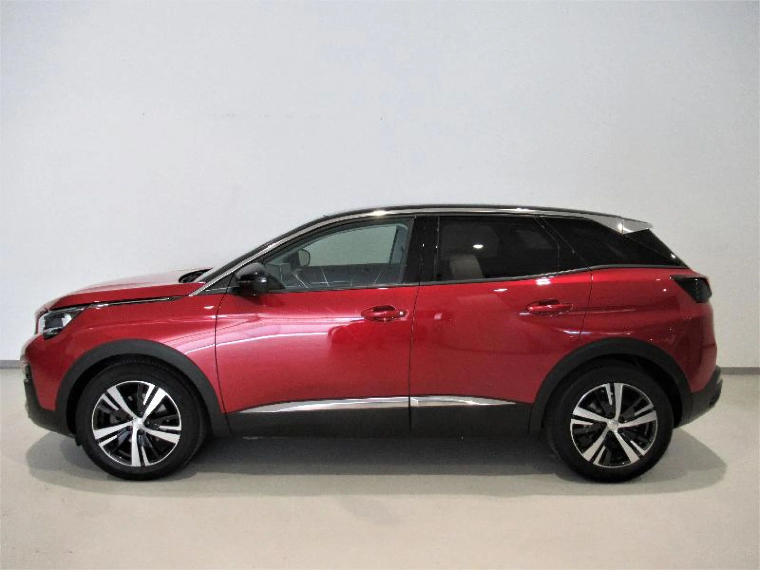 PEUGEOT 3008 1.2 PURETECH 96KW (130CV) ALLURE S&S - Foto 3