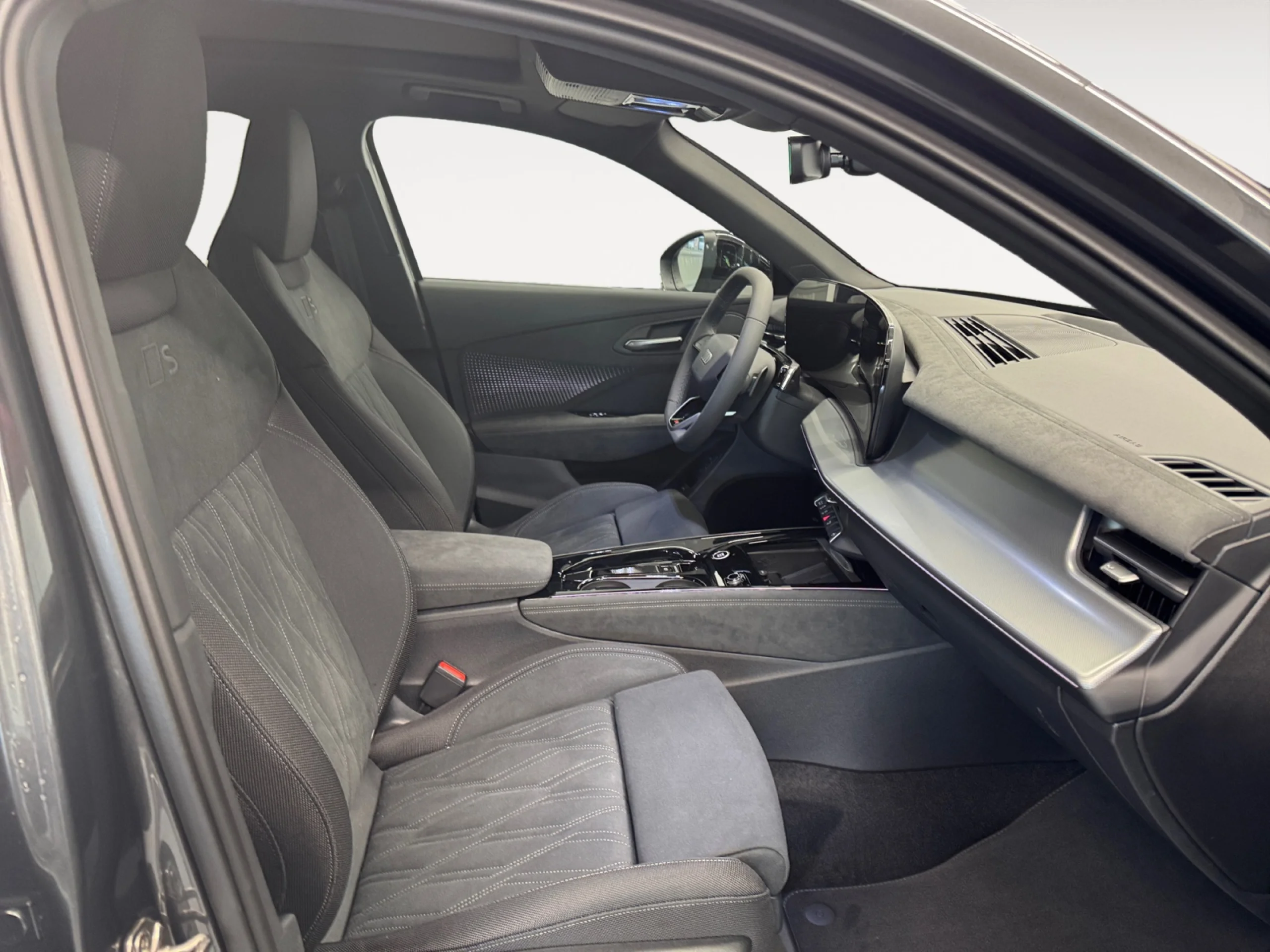 AUDI Q3 BLACK LINE 35 TFSI 110KW (150CV) S TRON - Foto 5