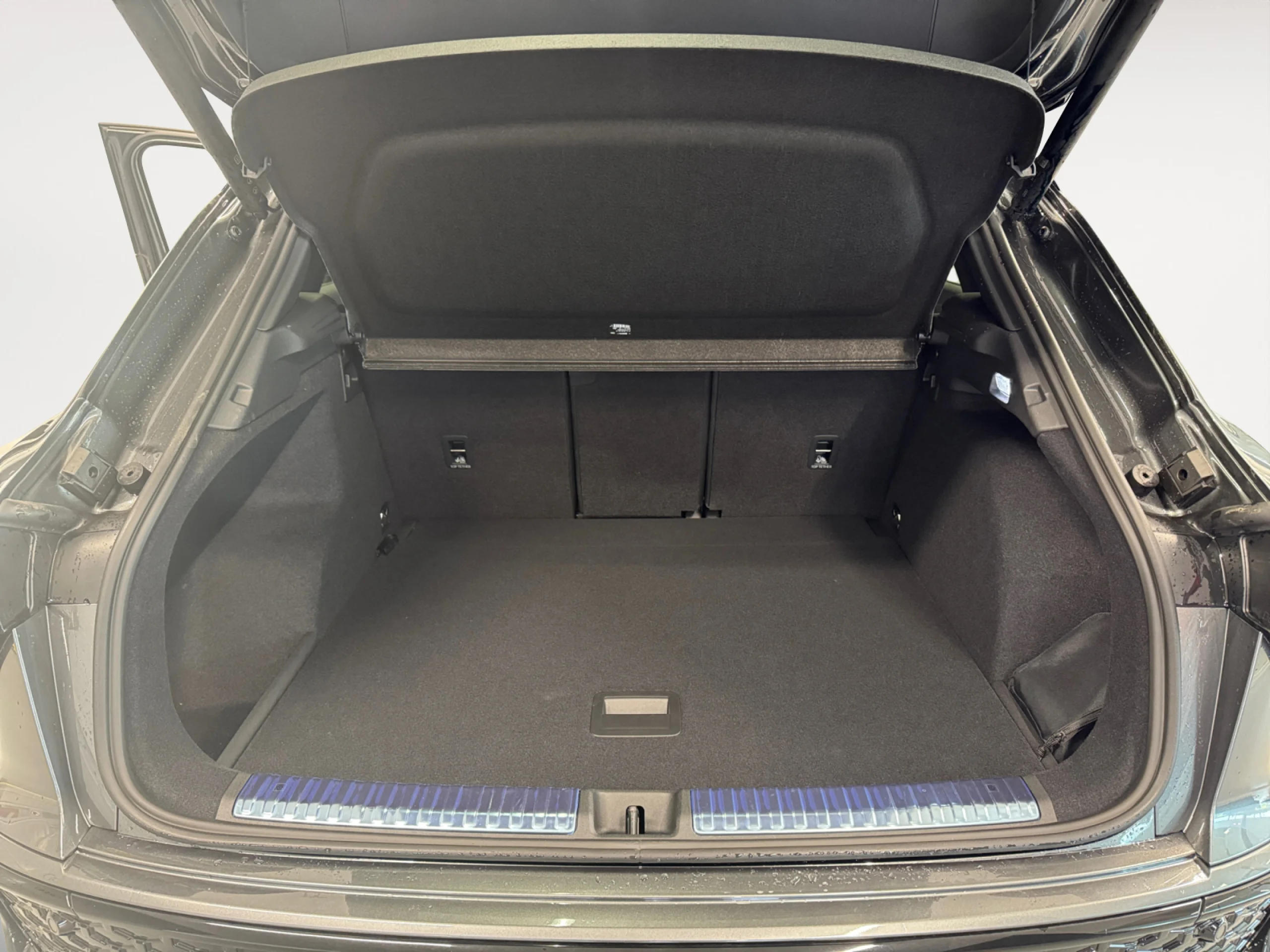 AUDI Q3 BLACK LINE 35 TFSI 110KW (150CV) S TRON - Foto 7