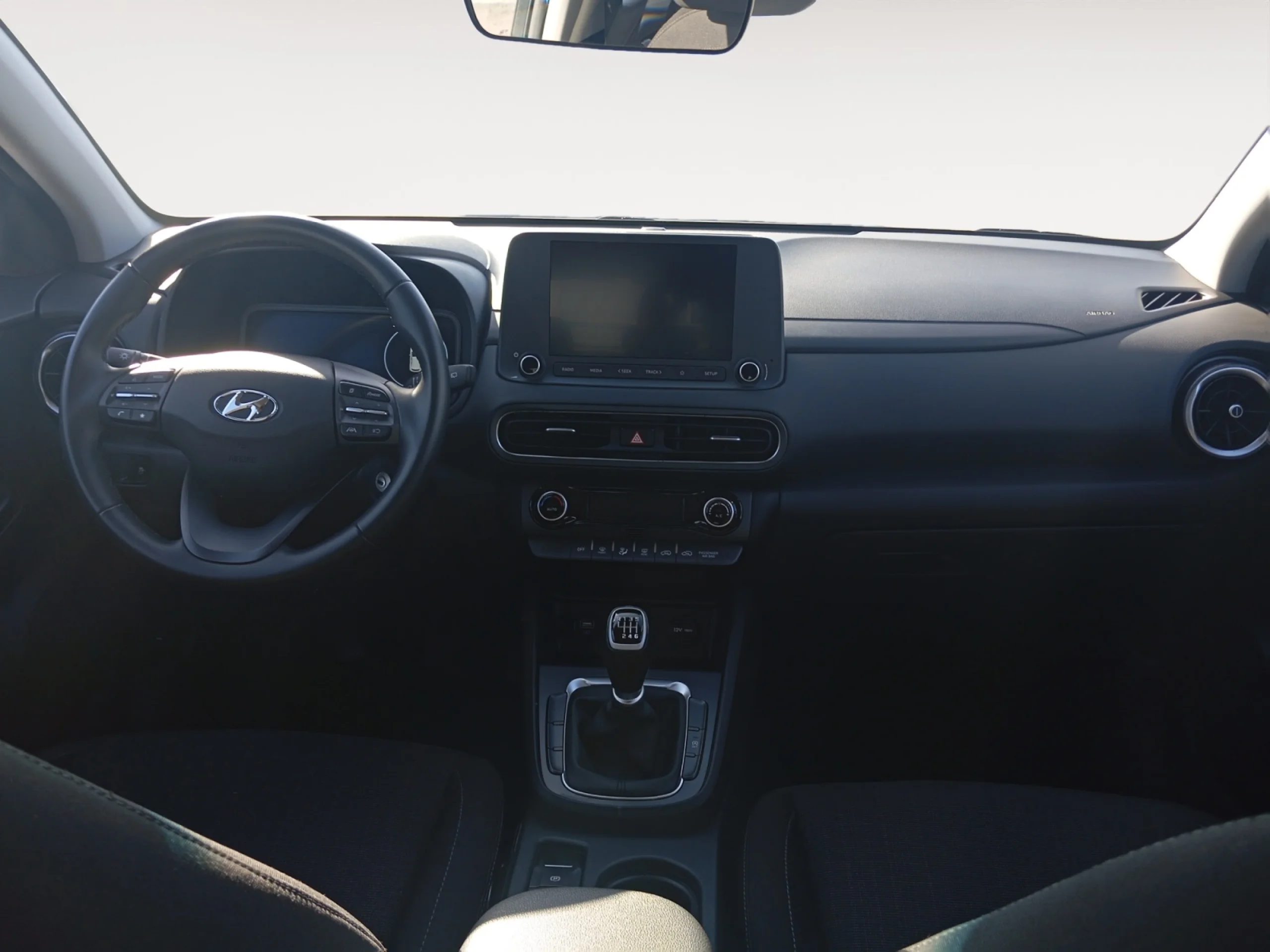 HYUNDAI KONA 1.0 TGDI MAXX 4X2 - Foto 4