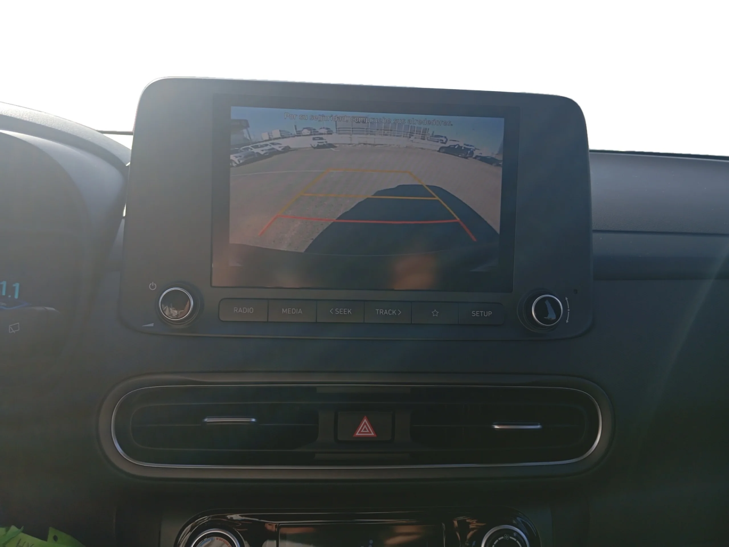 HYUNDAI KONA 1.0 TGDI MAXX 4X2 - Foto 9