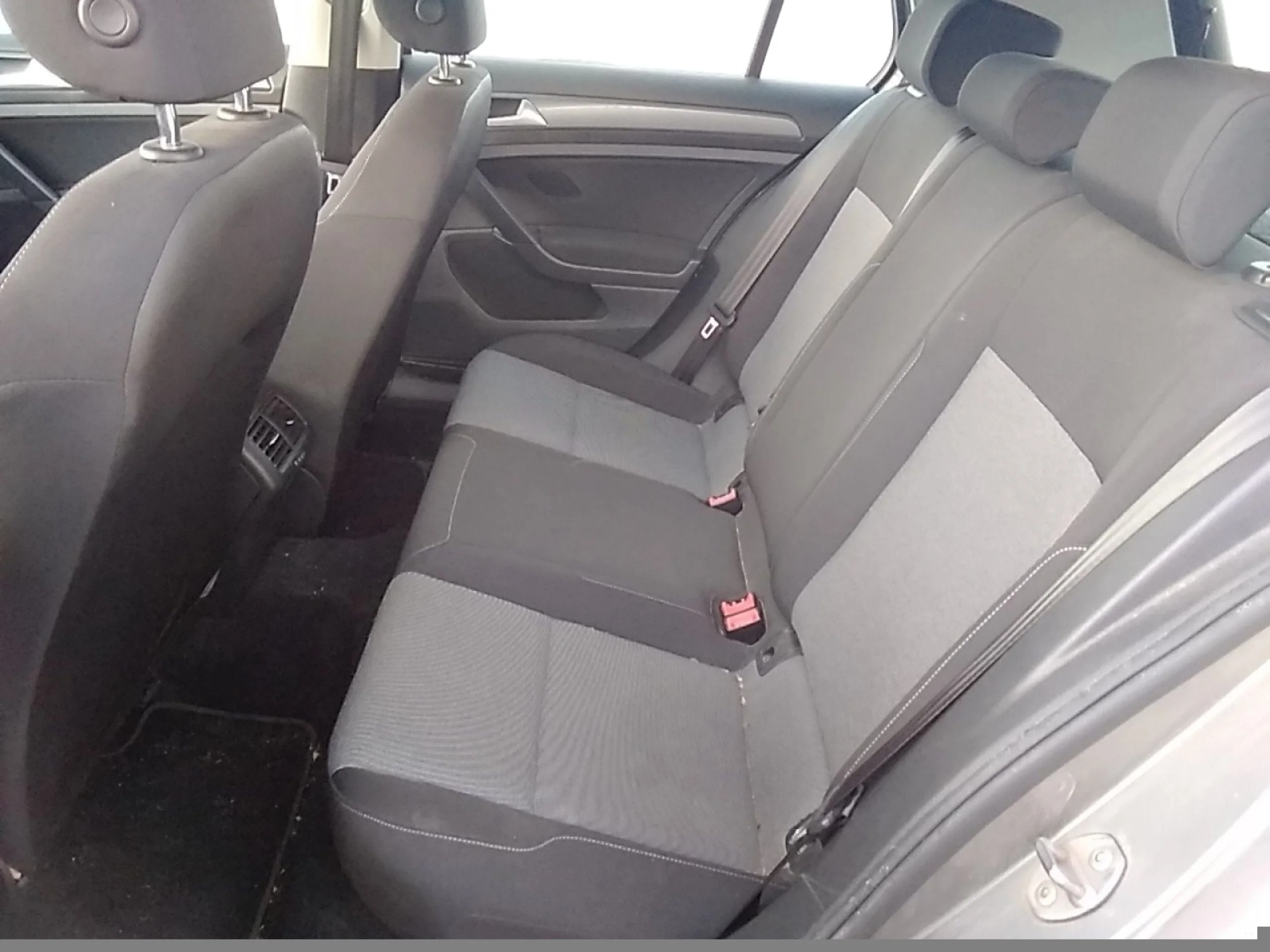 VOLKSWAGEN GOLF EDITION 1.6 TDI - Foto 8
