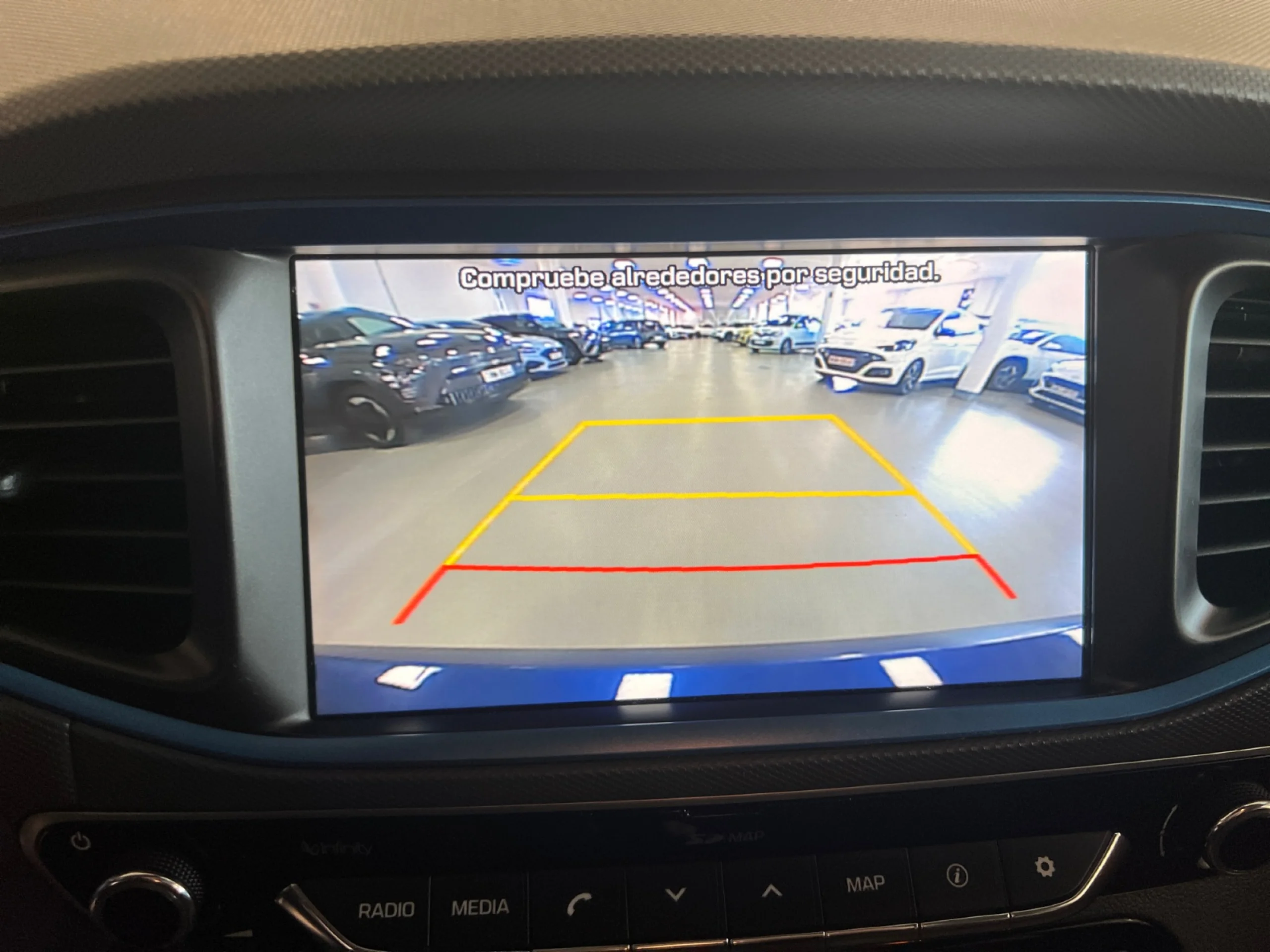 HYUNDAI IONIQ 1.6 GDI HEV TECNO DCT - Foto 9