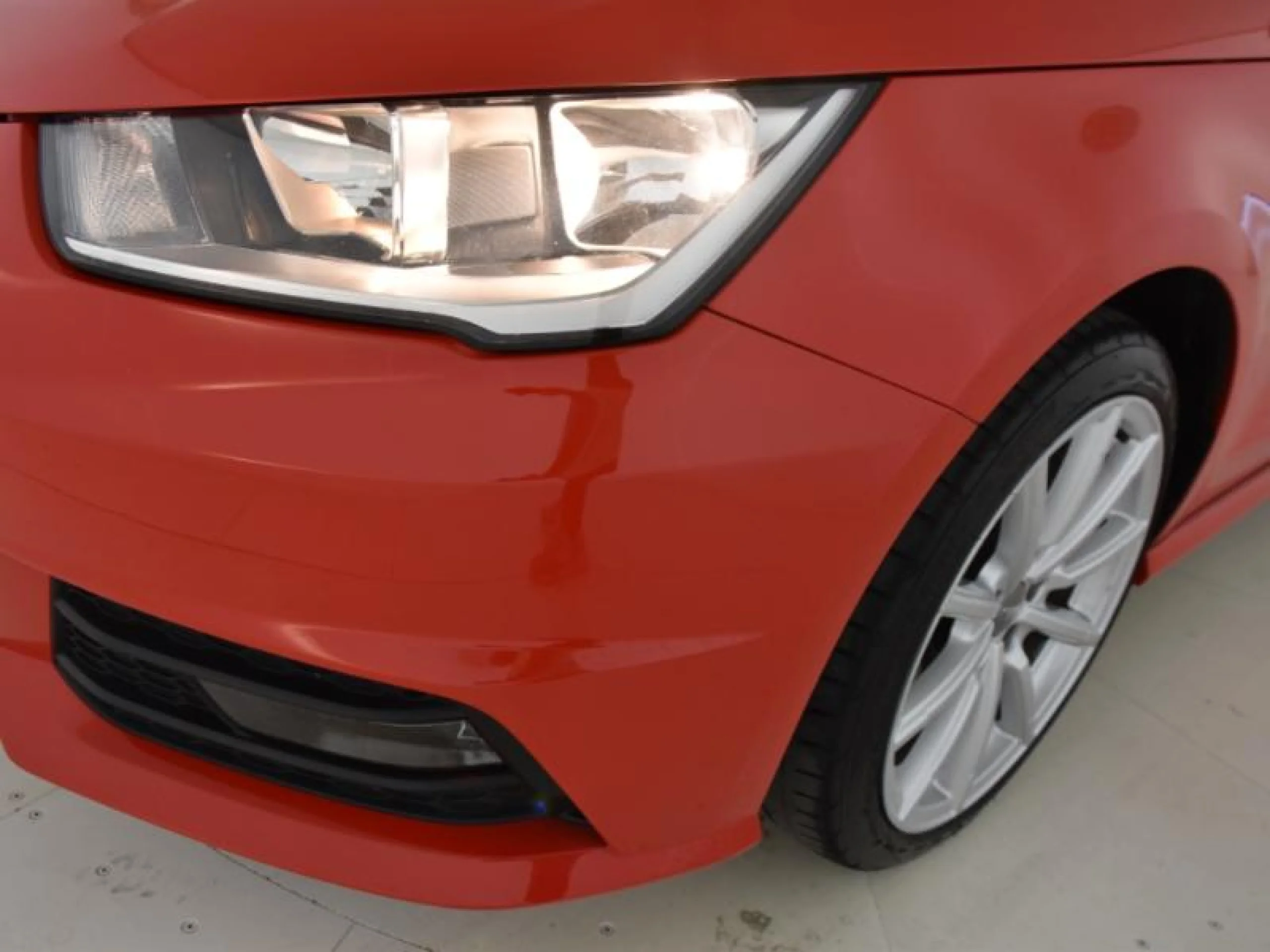 AUDI A1 ADRENALIN 1.0 TFSI 70KW (95CV) SPORTBACK - Foto 18