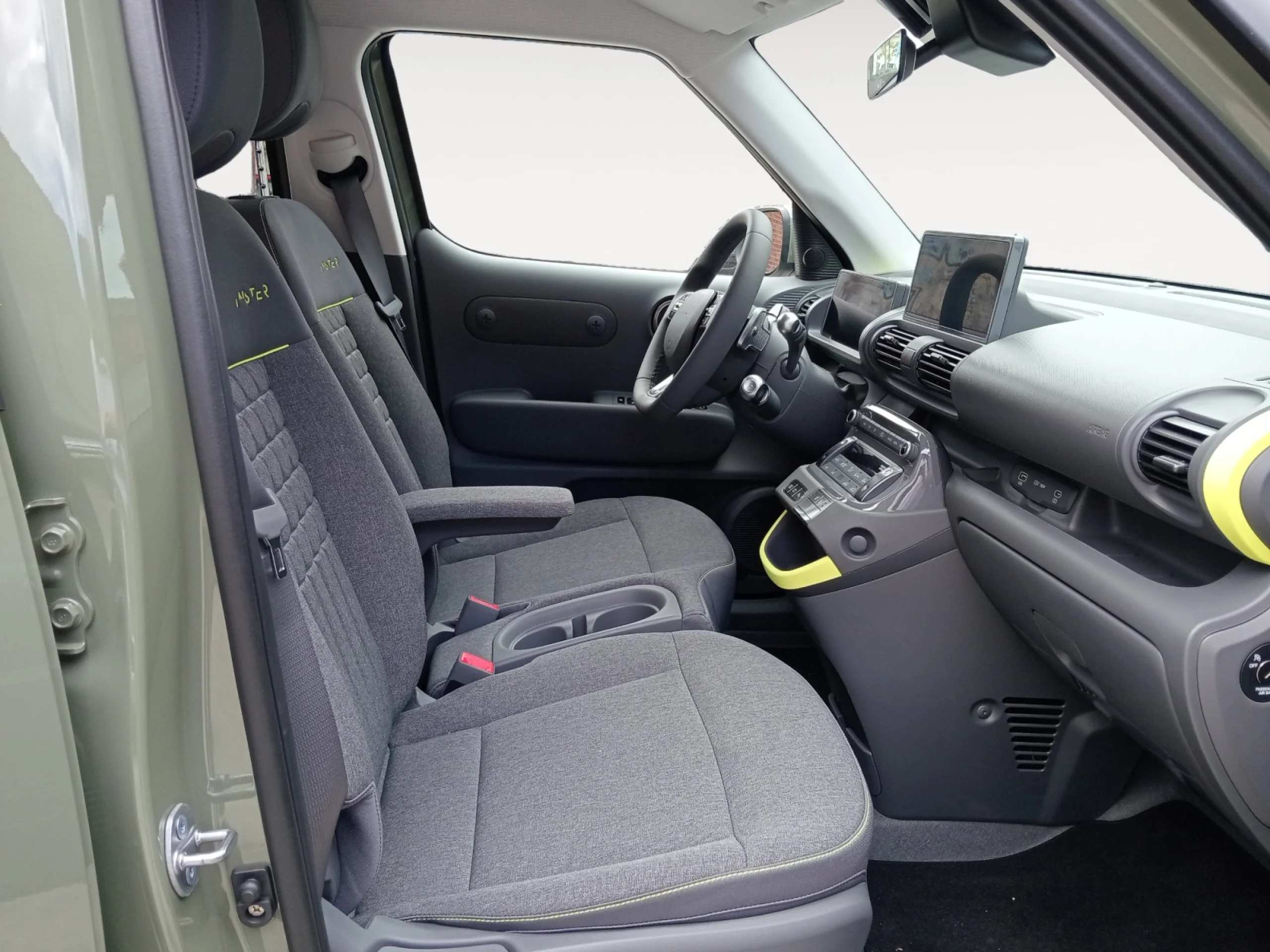 HYUNDAI INSTER 49KWH 85KW (115CV) MAXX CROSS - Foto 5