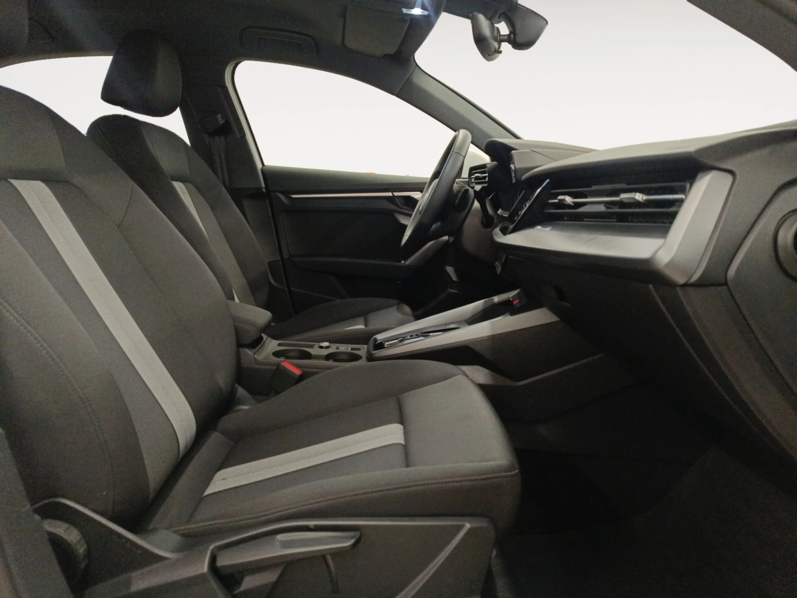 AUDI A3 SPORTBACK S LINE 30 TFSI 81KW S TRONIC - Foto 5