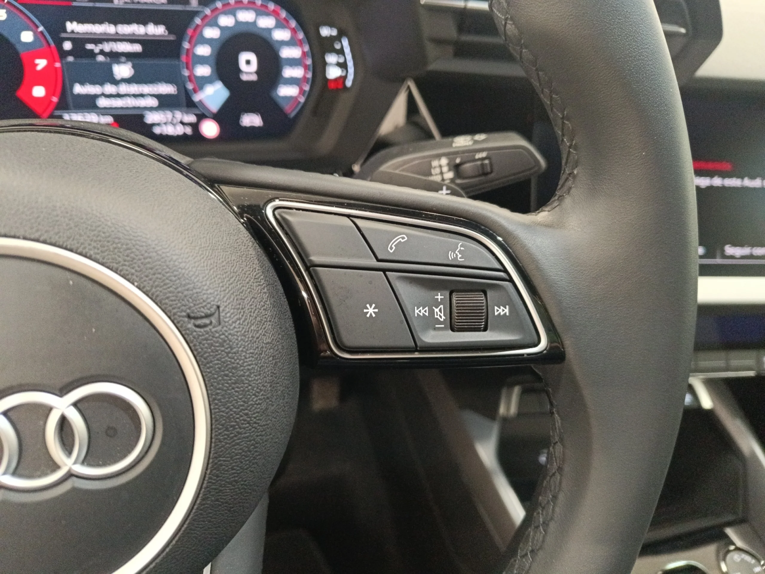 AUDI A3 SPORTBACK S LINE 30 TFSI 81KW S TRONIC - Foto 10