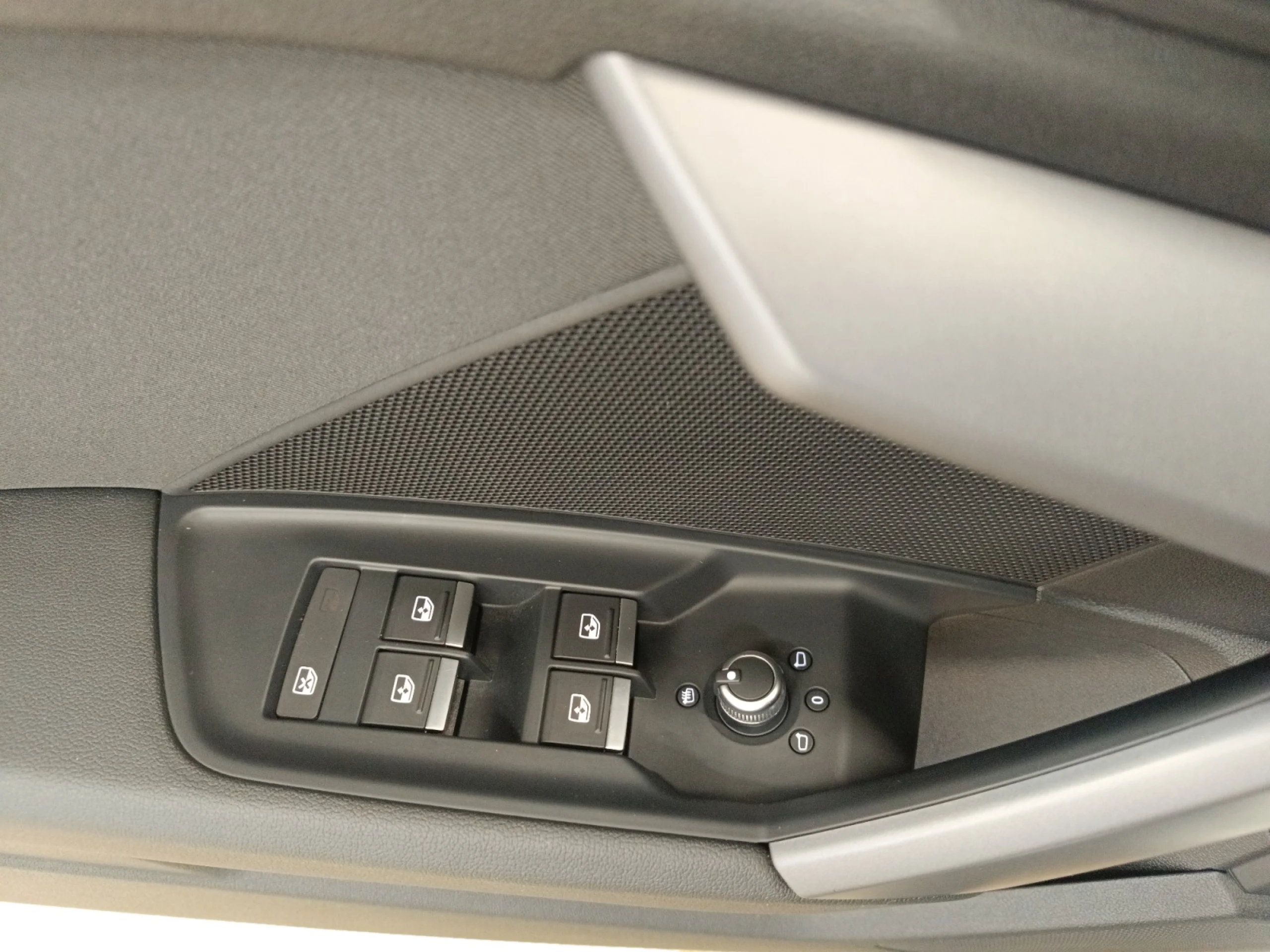 AUDI A3 SPORTBACK S LINE 30 TFSI 81KW S TRONIC - Foto 12