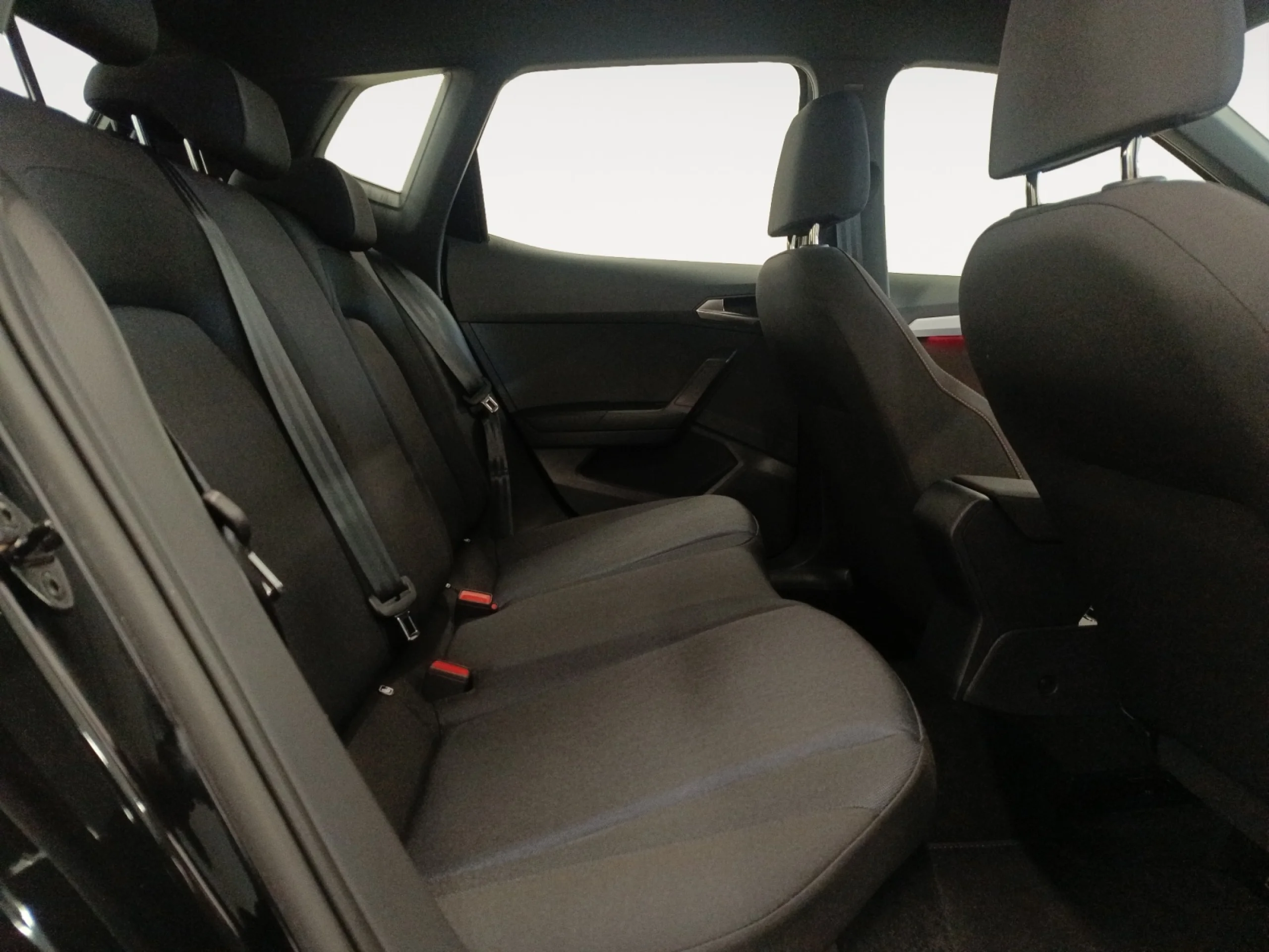 SEAT ARONA 1.0 TSI 81KW (110CV) FR XM - Foto 6