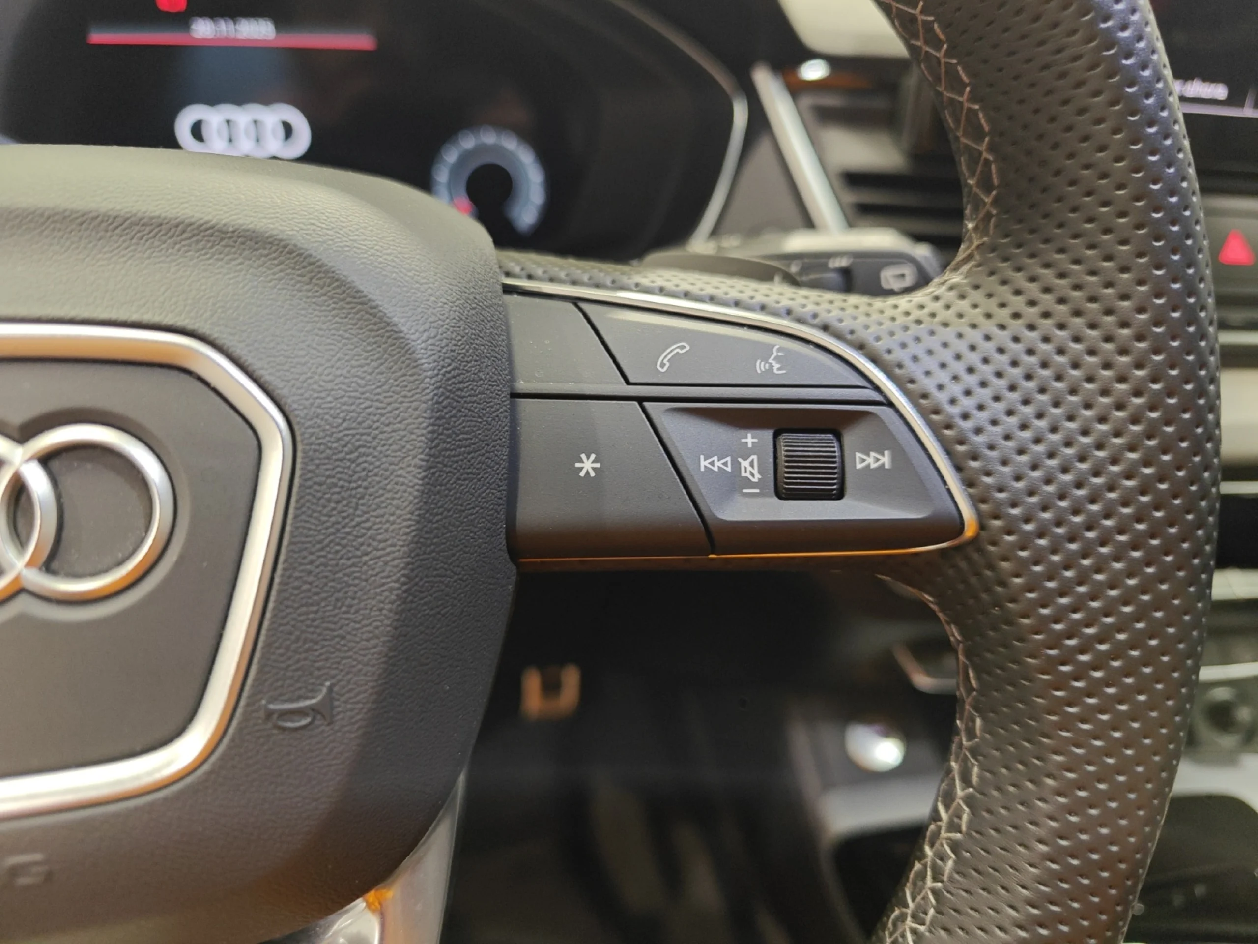 AUDI Q5 BLACK LINE 40 TDI 150KW QUATTRO ULTRA - Foto 10