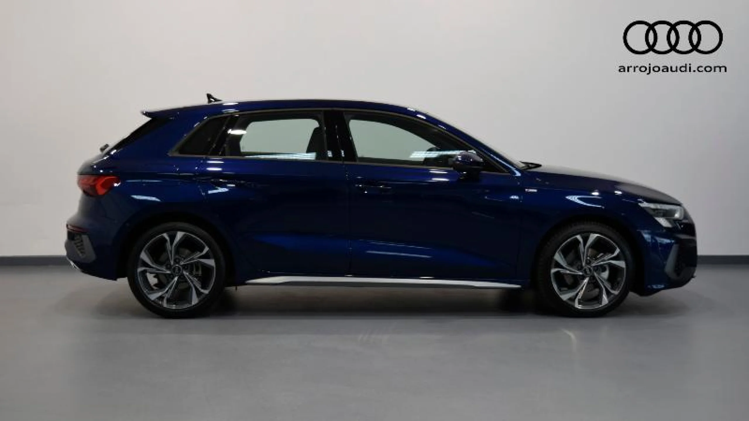 AUDI A3 SPORTBACK GENUINE 35 TDI 110KW S TRONIC - Foto 3