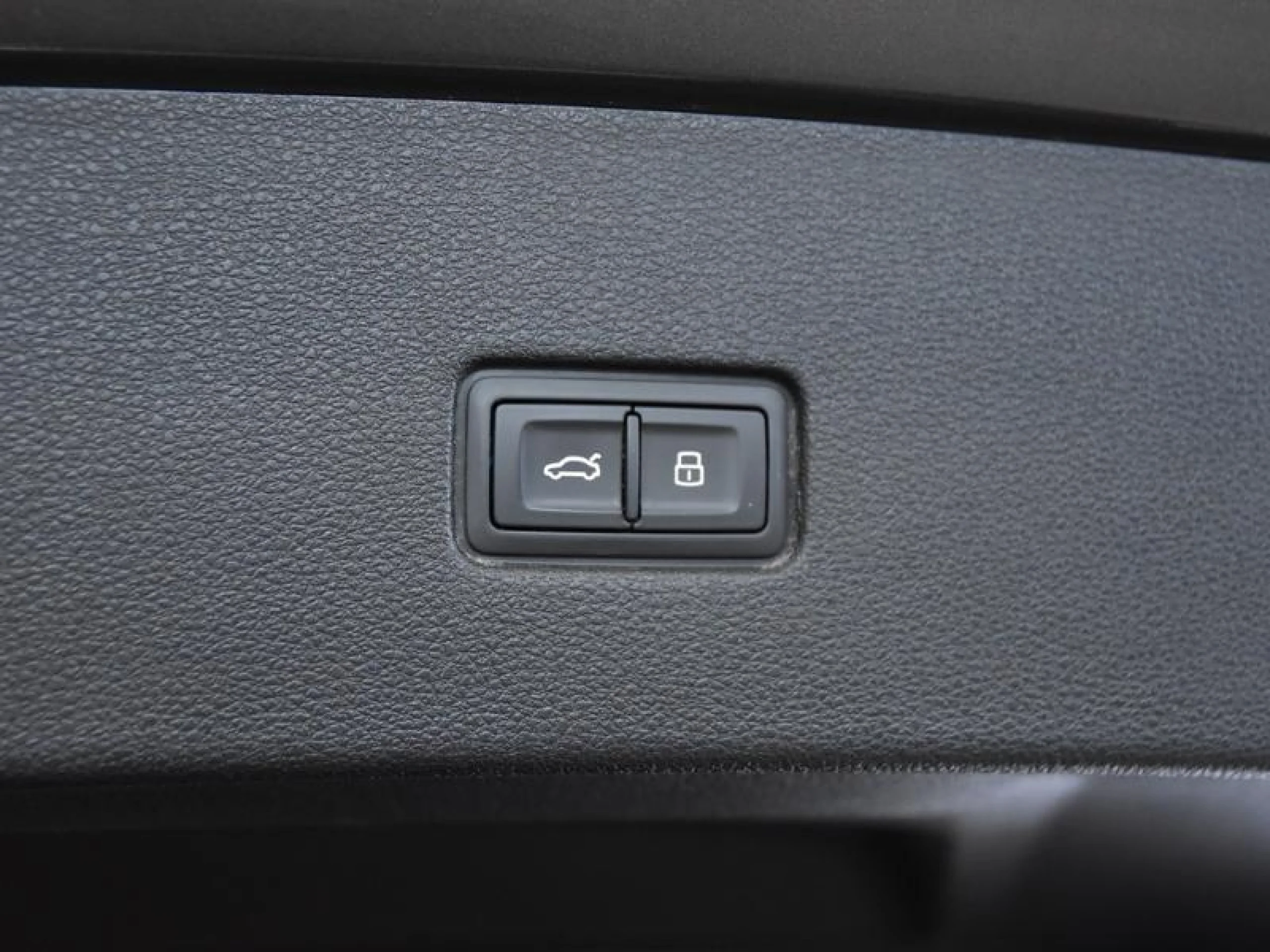 AUDI Q8 50 TDI 210KW (286CV) QUATTRO TIPTRONIC - Foto 9
